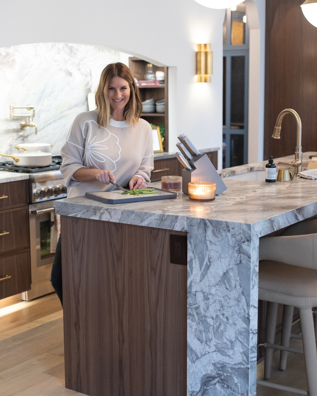 Welcome to my kitchen! As we are settling into our new home, I am realizing just how many of our favorite kitchen essentials are from Amazon. Take a look at some of my favorites, from the salt and pepper grinders we swear by, to our go-to pots and pans, to our coffee maker [that miiiight be a bit of a splurge!]. Welcome home!

#LTKHome