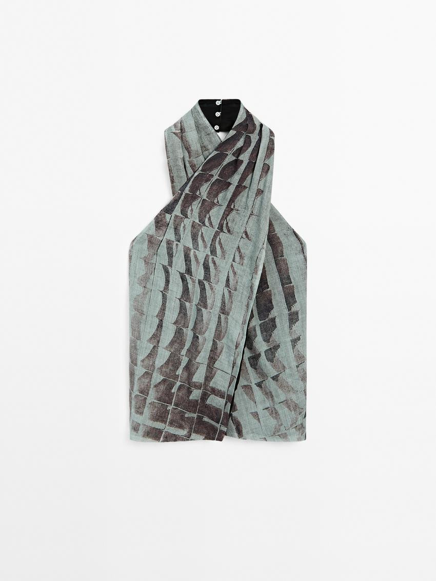 Print top with surplice neckline | Massimo Dutti UK