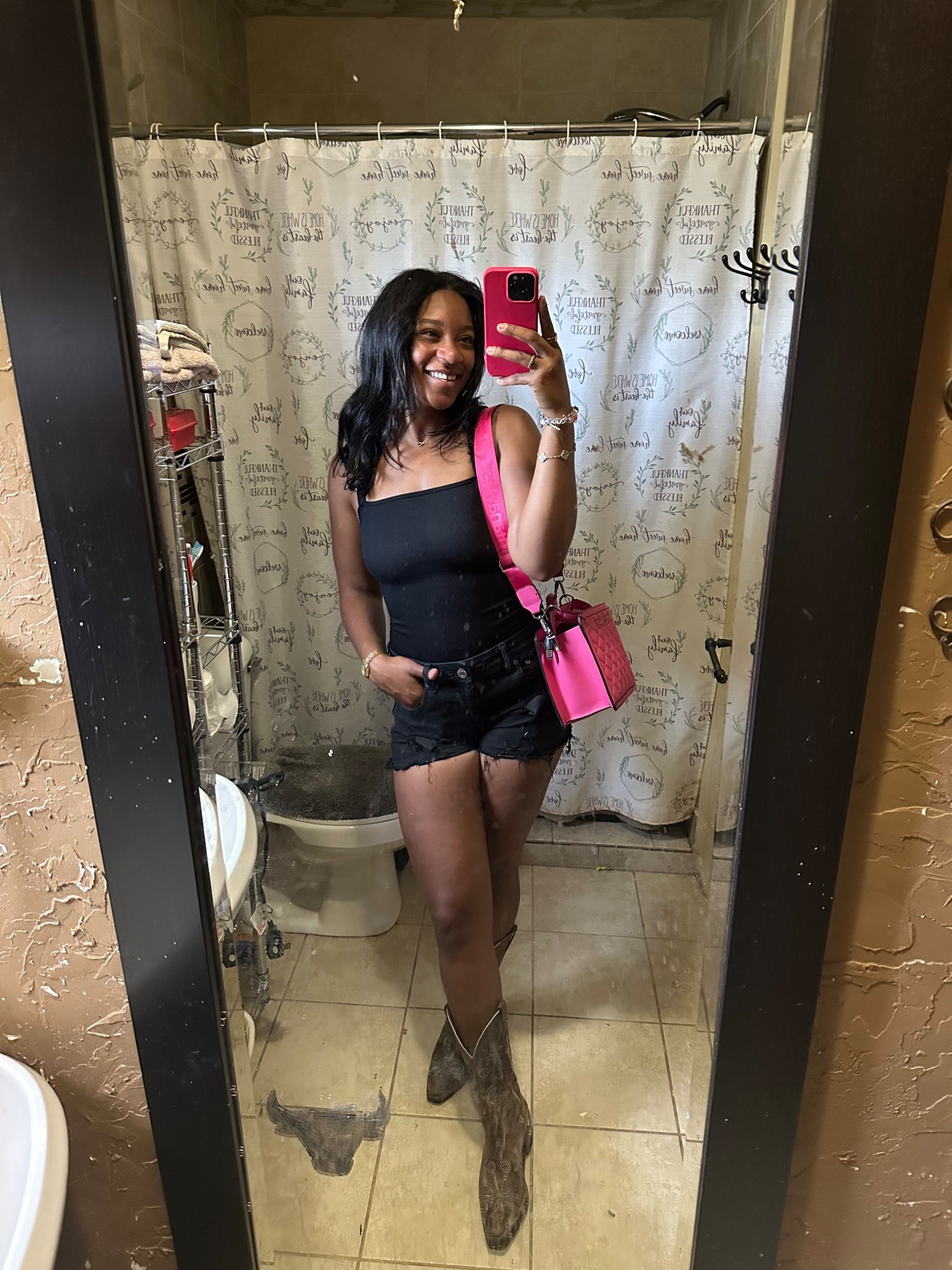 dirty mirror but cute fit 🤭💕

#LTKStyleTip #LTKSummerEdit