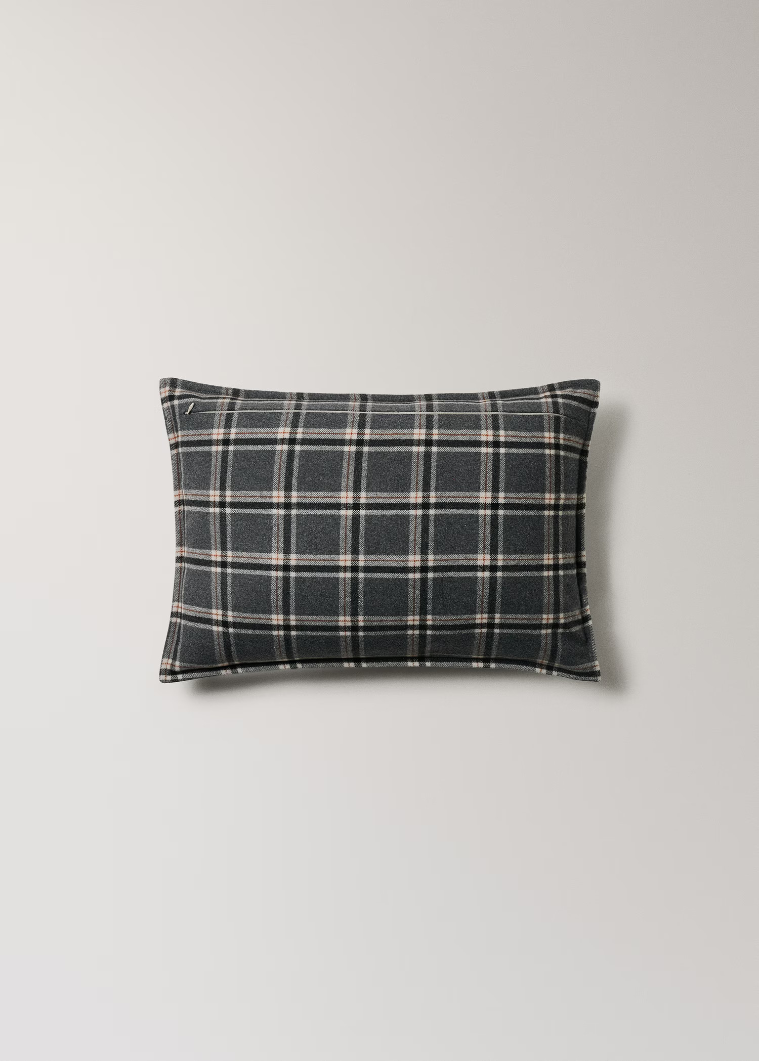 Wool check cushion cover 40x60 cm | Mango (US/MX/AU)