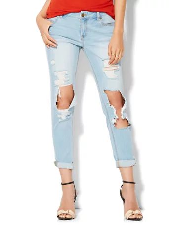 Soho Jeans - Relaxed Boyfriend - Sassy Blue Wash - New York & Company | New York & Company