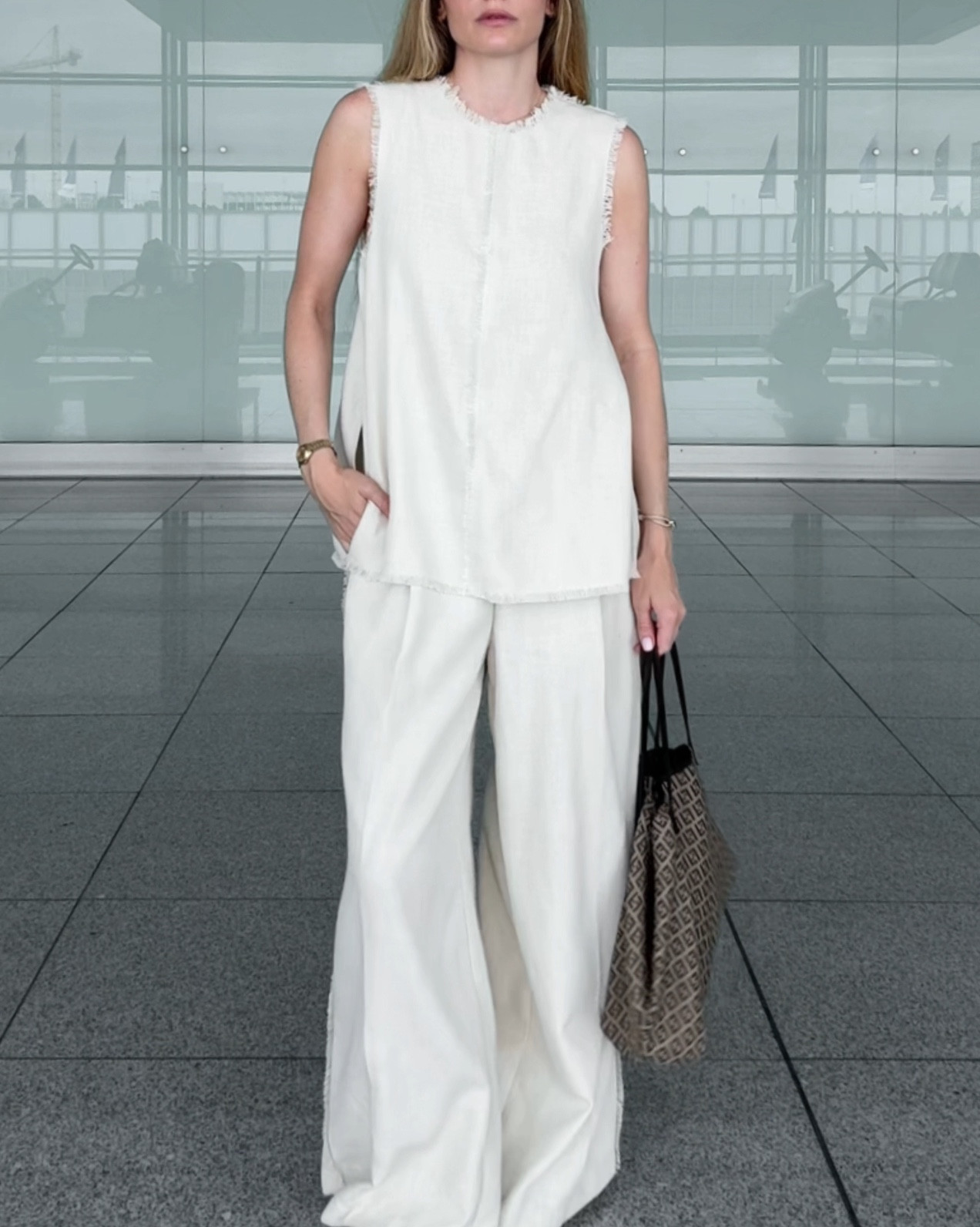 airport fit wearing a beige loose set 

#LTKtravel #LTKdeutschland #LTKstyletip