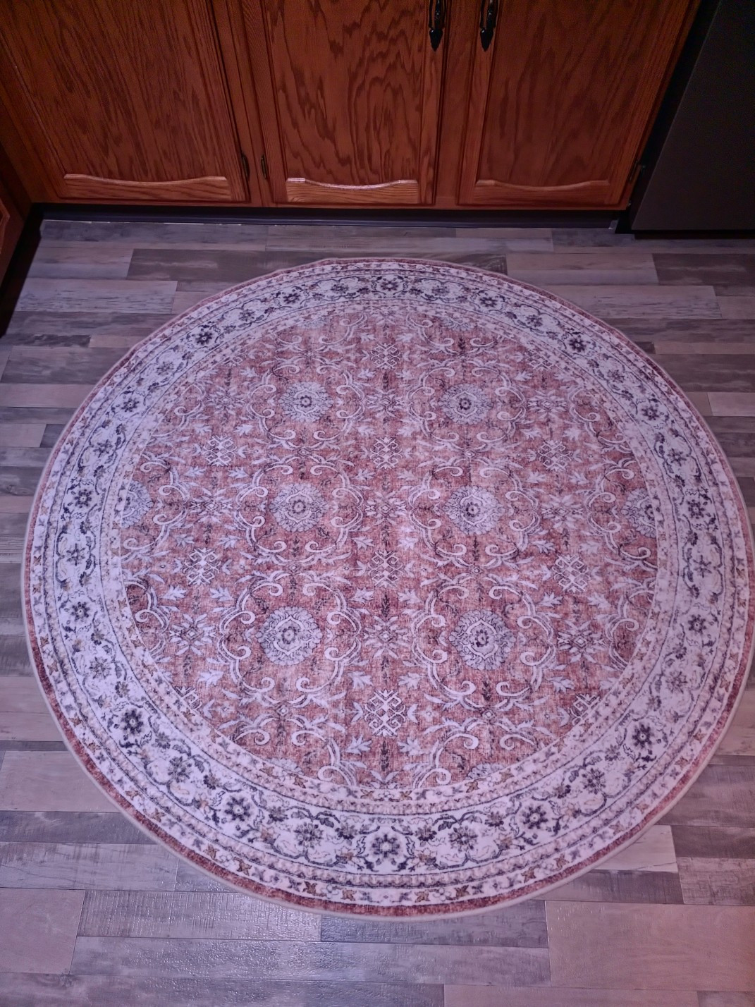 This rug is giving cozy vintage with just the right pop of color 🤎✨ I love how it instantly warms up the whole space!

#LTKHome #LTKU