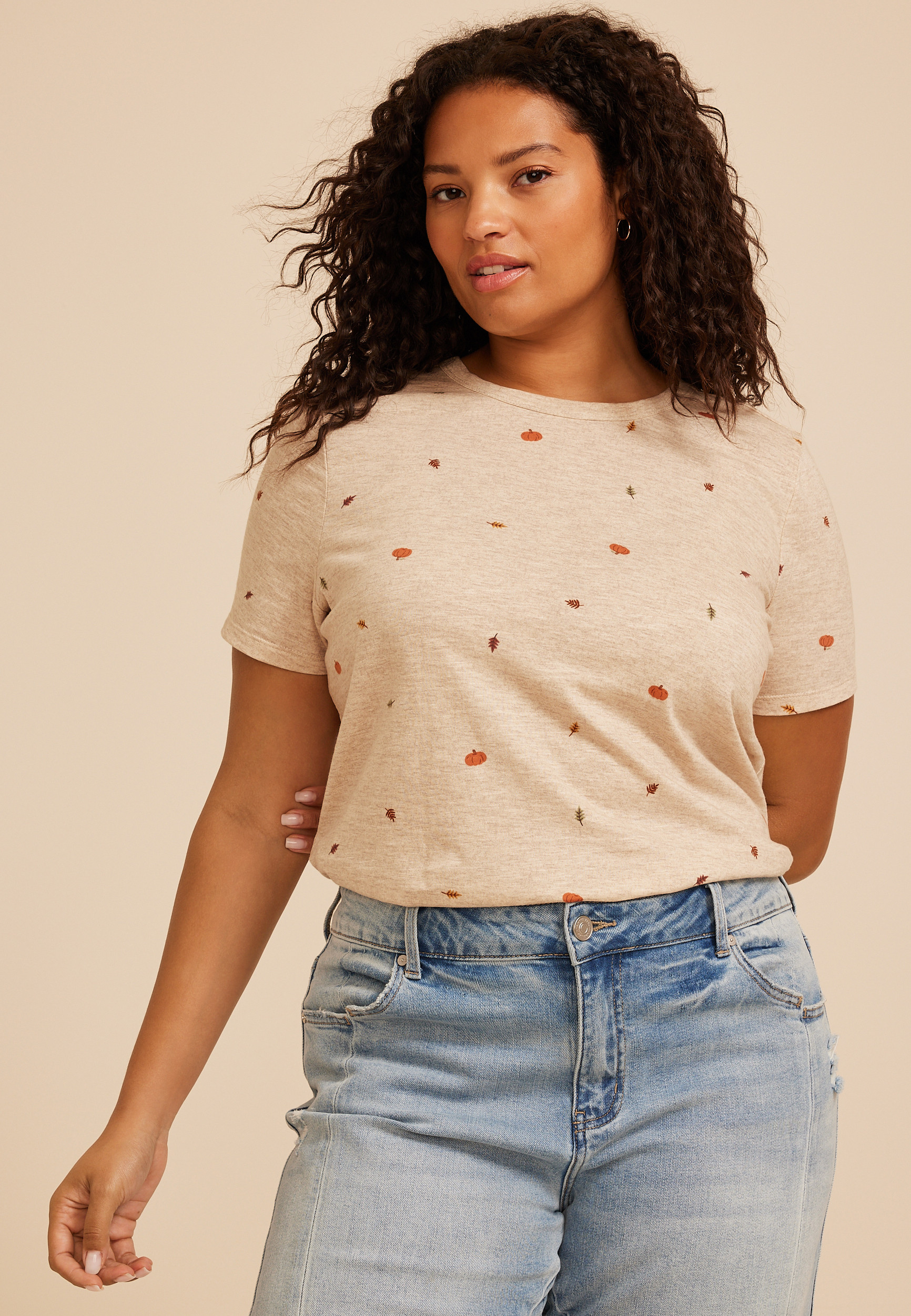 Plus Size 24/7 Dawson Pumpkin And Leaf Crew Neck Tee | Maurices