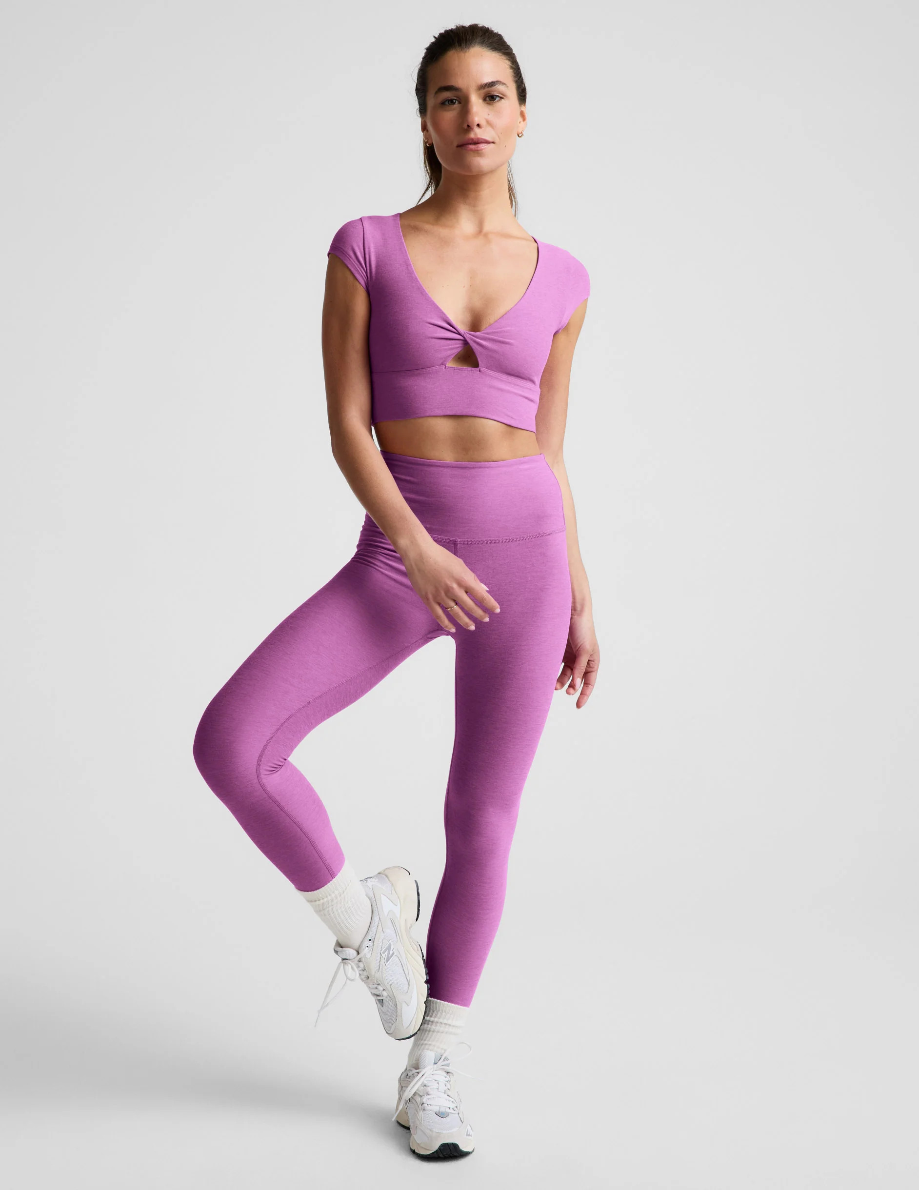 Spacedye Get It Twisted Cropped Tee | Beyond Yoga | Beyond Yoga