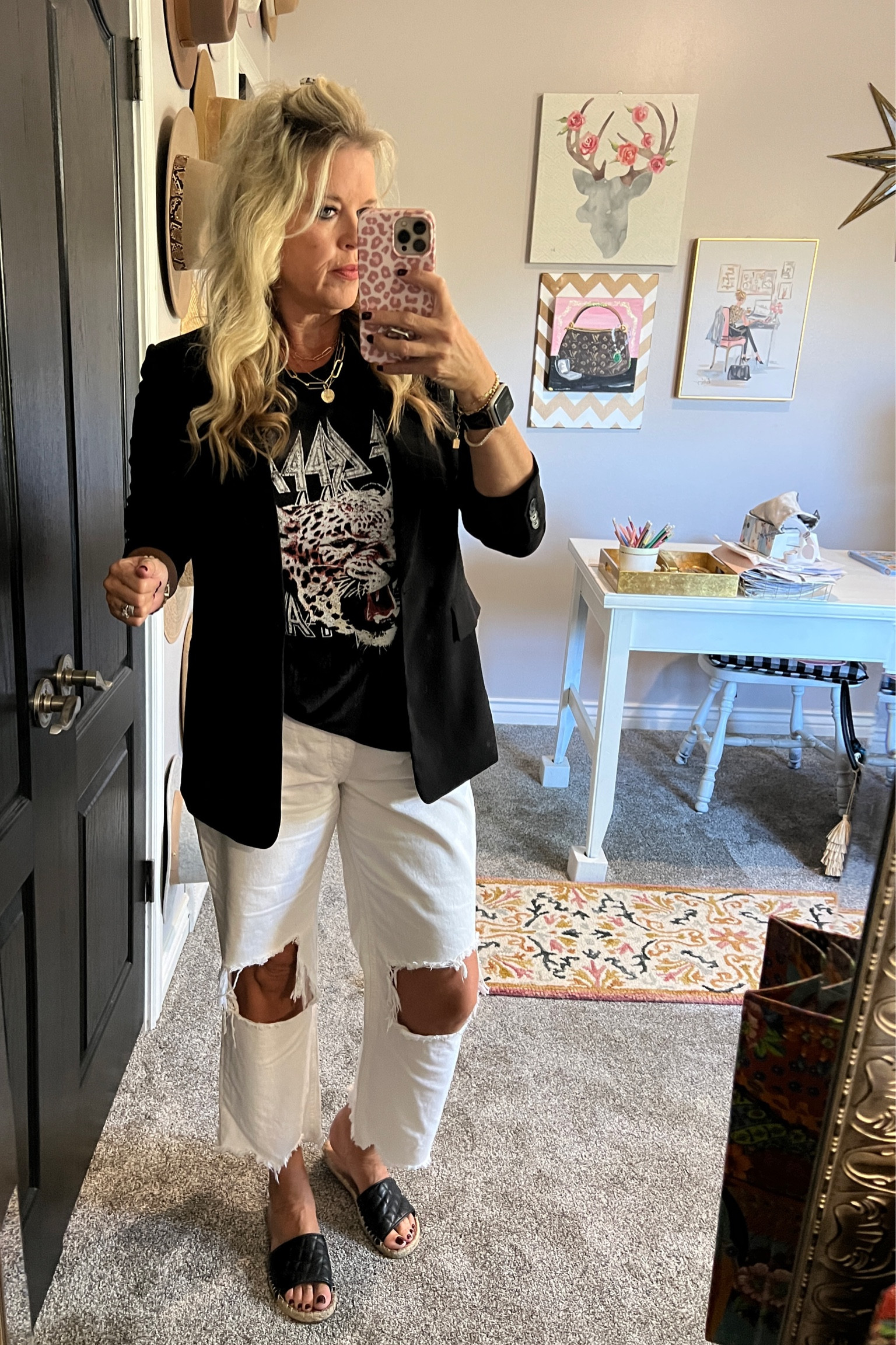 #ootd
One of my all time favorite jean styles
By Free people the Maggie!
I love them so much I own in several colors and washes🖤🖤🖤

High waisted lose fit 
Fits tts

Pair with a rocker tee and blazer like I have here…
Wear with sweaters, leather jackets… endless ways to style✔️

Blazer H&M under $50
Def leopard tee $13
Quilted slides (old) linked similar 

My go to regular jewelry 
Kendra Scott , Marada Frye 
Bauble bar and Georgian 



#LTKSeasonal #LTKunder100 #LTKstyletip