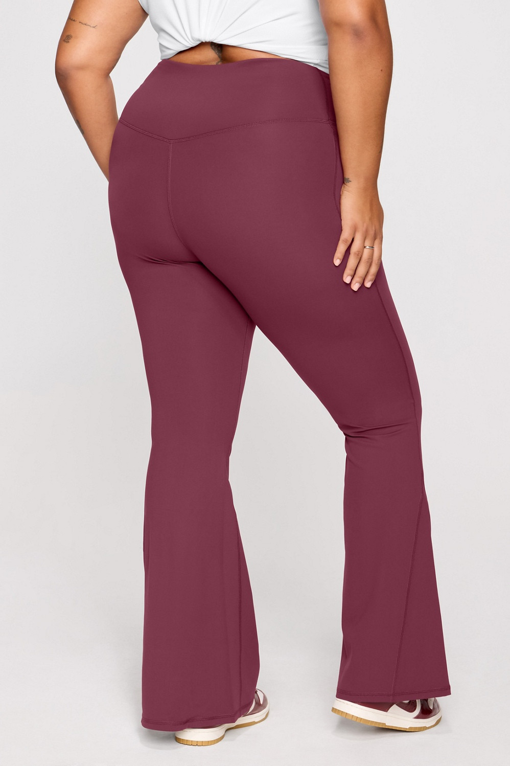 PureLuxe Everyday Crossover Flare | Fabletics