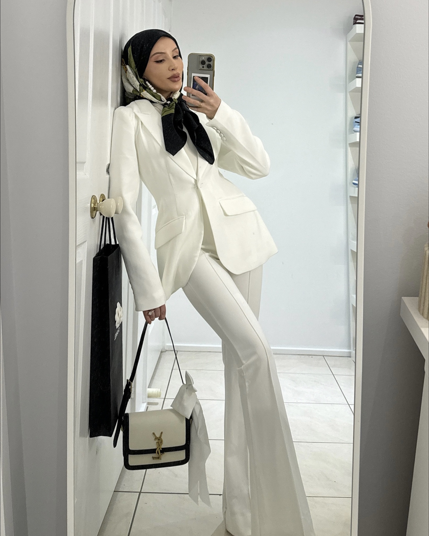 white party ootd (white suit sold out but it’s available in this GORGGG maroon) I need that 😭😭😭

#LTKwinter #LTKaustralia #LTKmodest