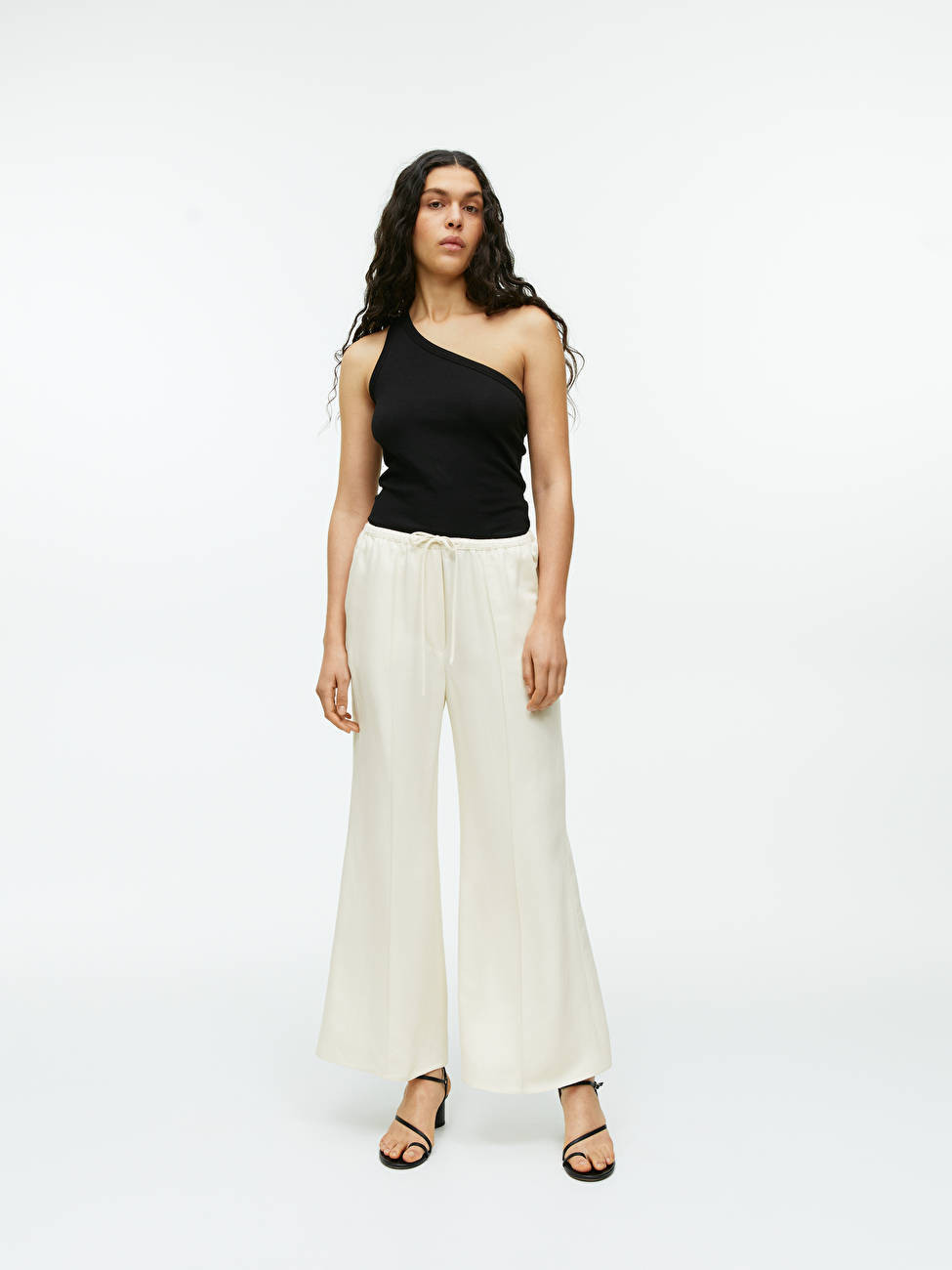 Kick Flare Drawstring Trousers | ARKET (US&UK)