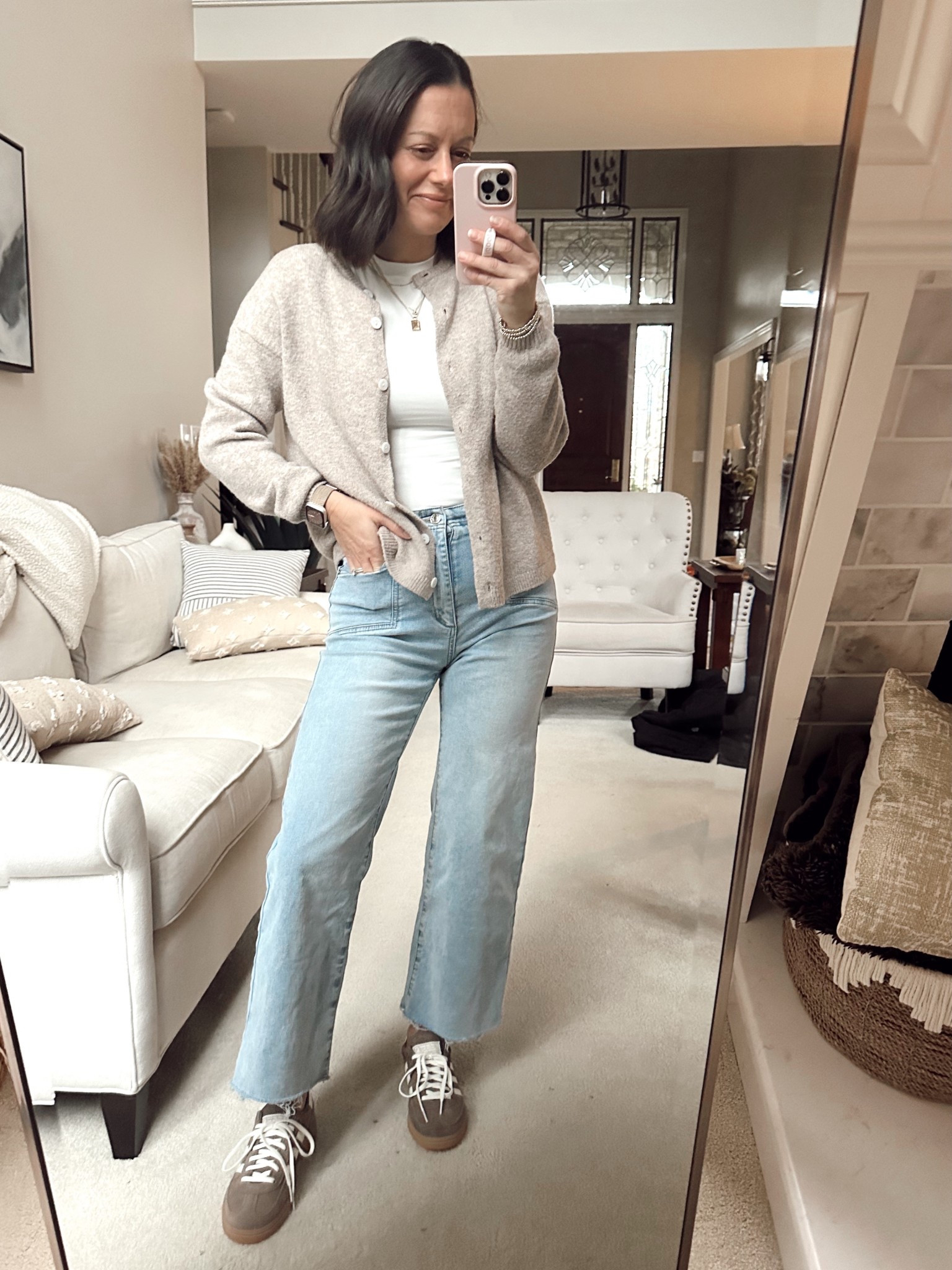 Mom outfit of the day!

Everything g runs true to size!



#LTKmomlife #LTKOver40 #LTKootd