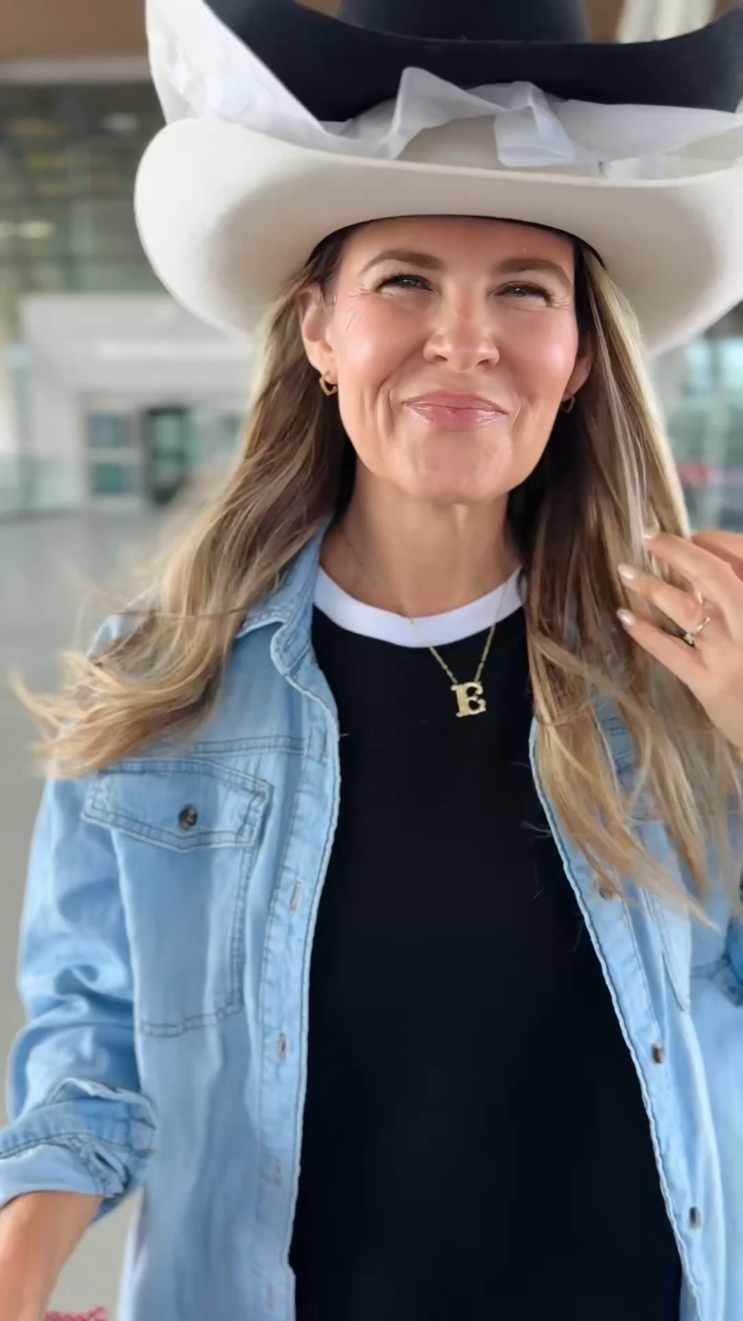 Travel fit. This tote is my favorite and I get so many compliments in person. Makes such a great Mothers Day gift! 

#LTKootd #LTKOver40 #LTKTravel