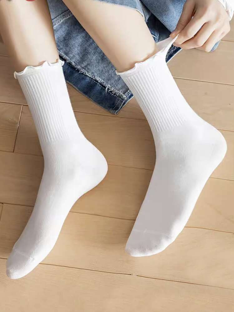 New
     
      Lettuce Trim Crew Socks | SHEIN