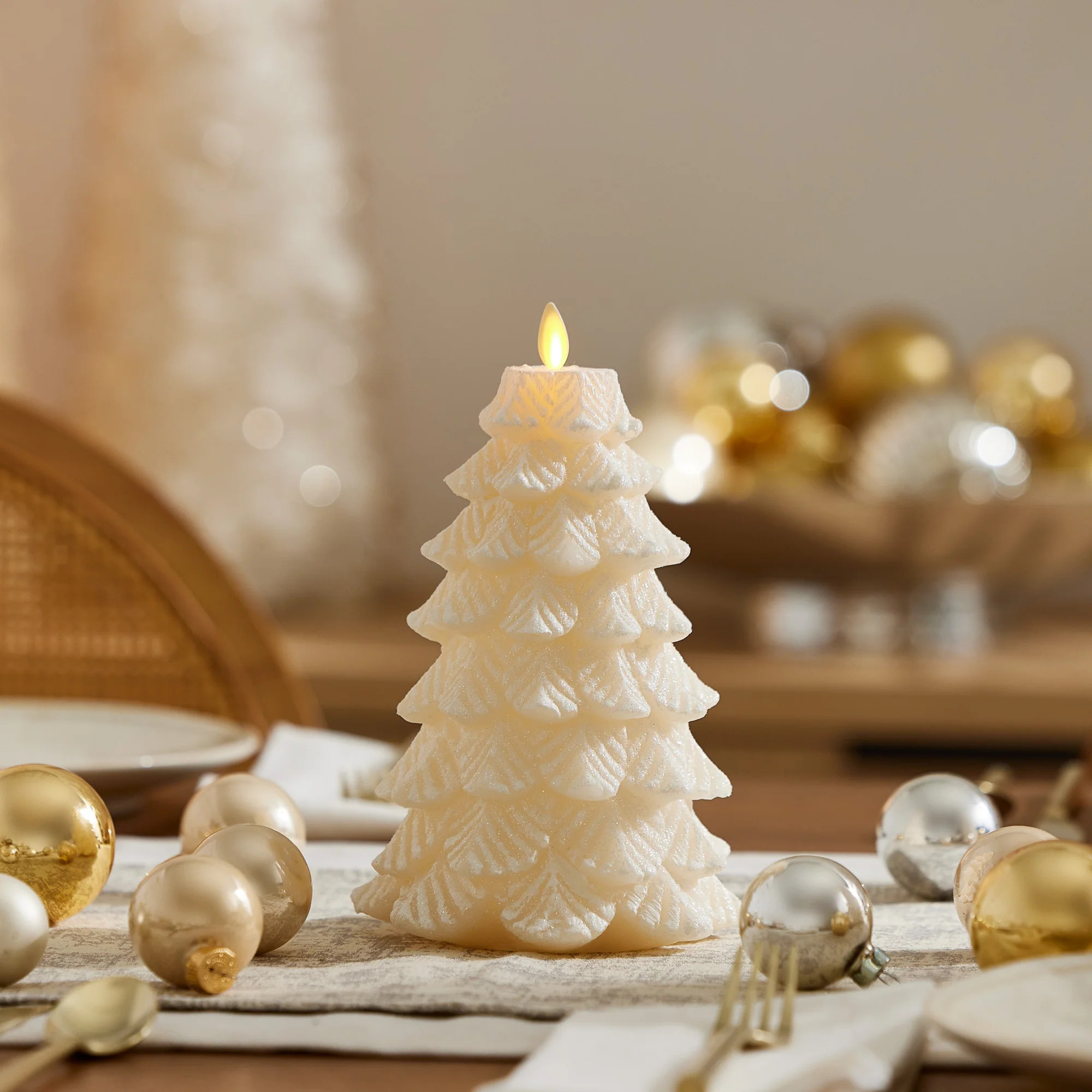 White Swan Flameless Candle Tree | Luminara