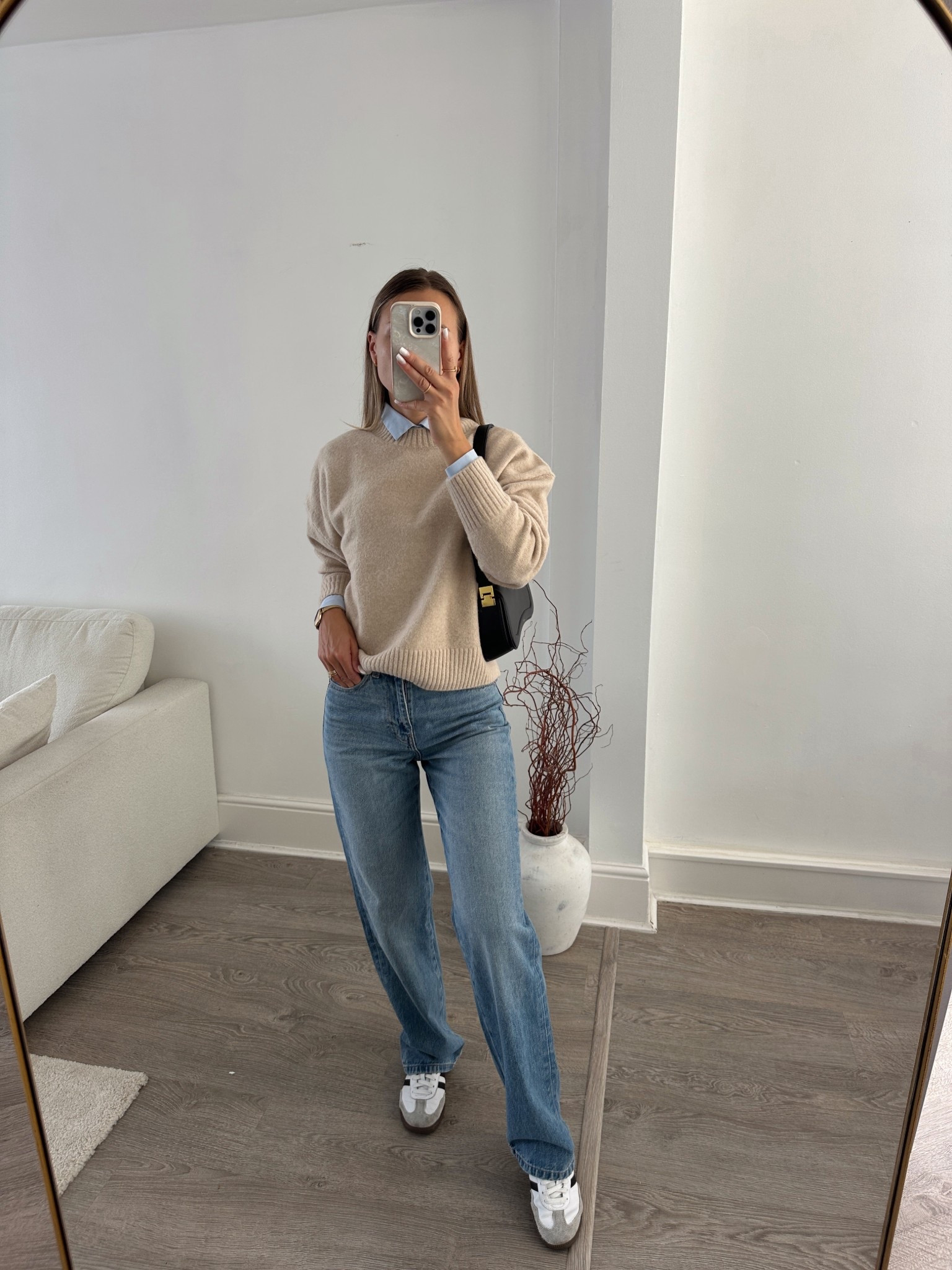 A simple and casual autumn outfit from ZARA

#LTKuk #LTKautumn #LTKeurope