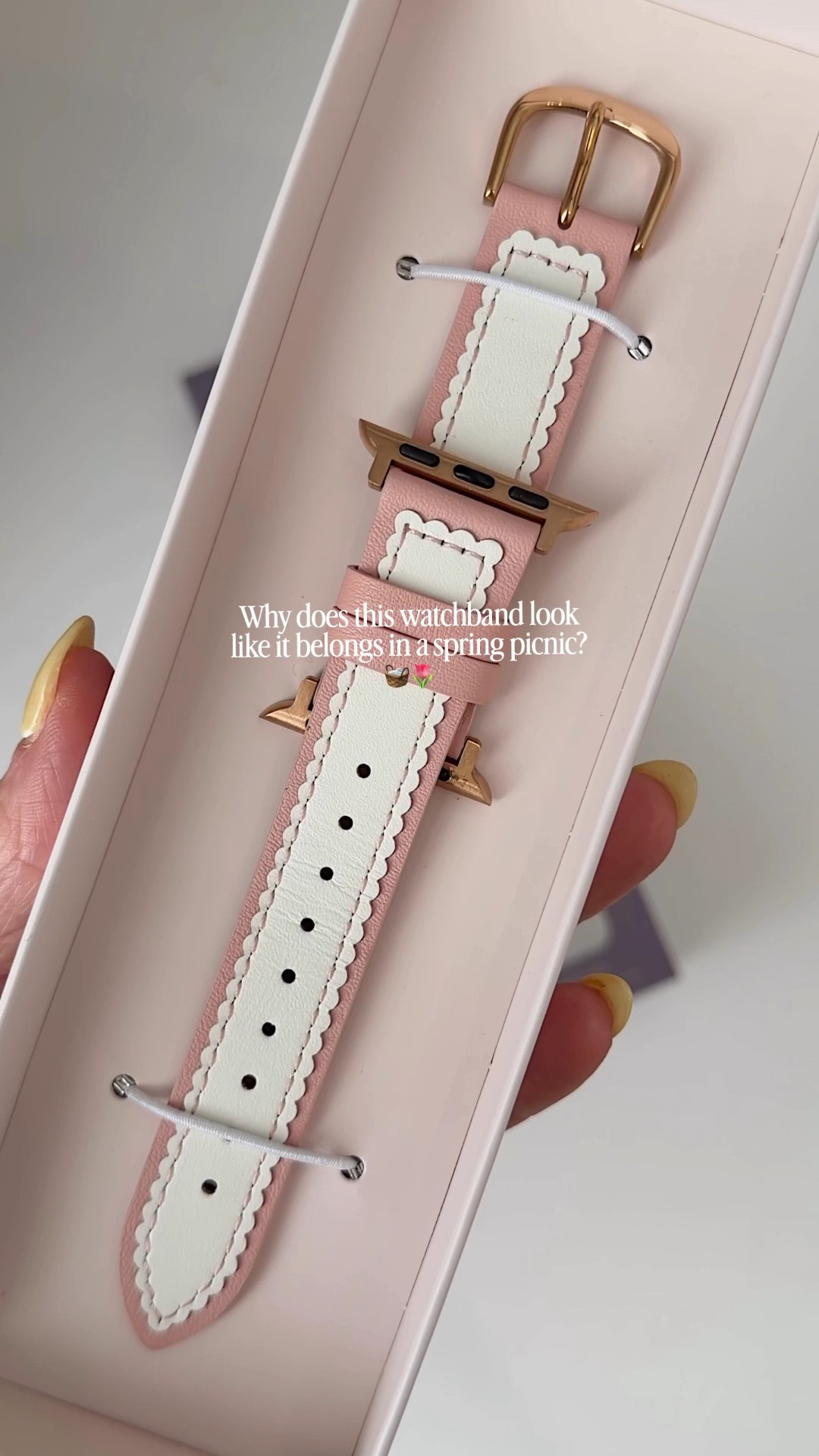 Found the cutest scallop apple watch band for all the spring outfits. ☀️🌷



#LTKmomlife #LTKgrwm #LTKootd