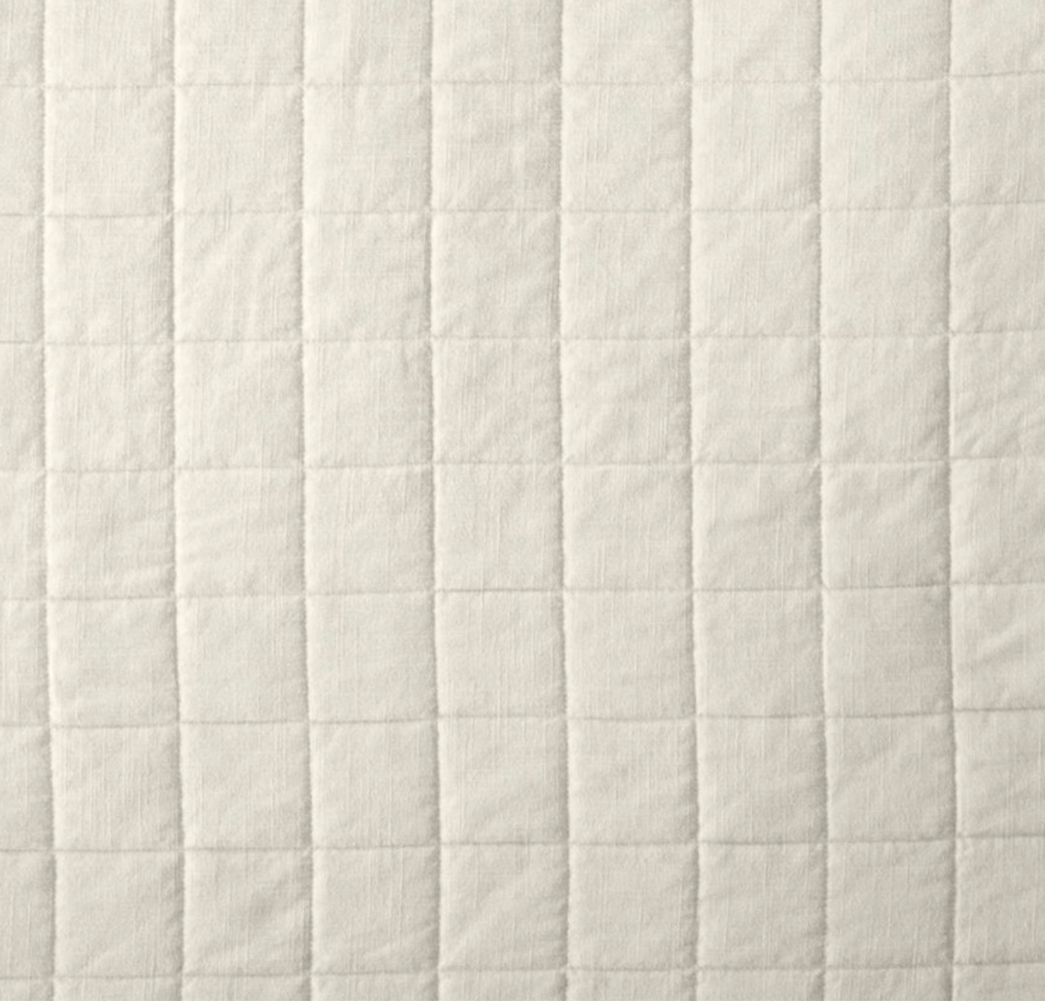 Our new quilt for our bed 🫶

#LTKSeasonal #LTKHoliday #LTKhome