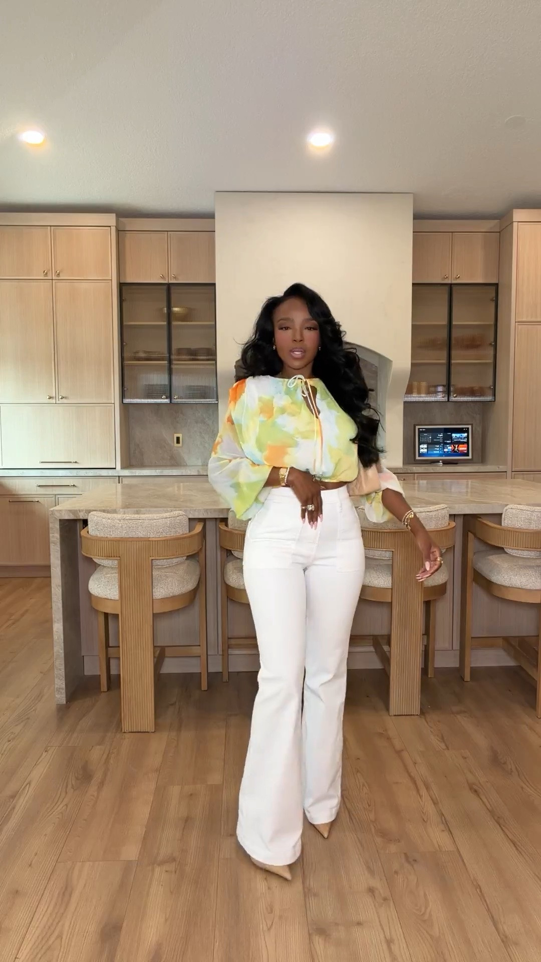 Scroll to shop! ✨ Everything from this look is linked below. 👇🏽    

Wearing: Size Small | 5’4” | 140 lbs | Denim 2 Long

📲   Download the FREE LTK app & follow me (@kirasfashionfinds) to shop all my daily finds.  #LTKootd #LTKPetite #LTKU