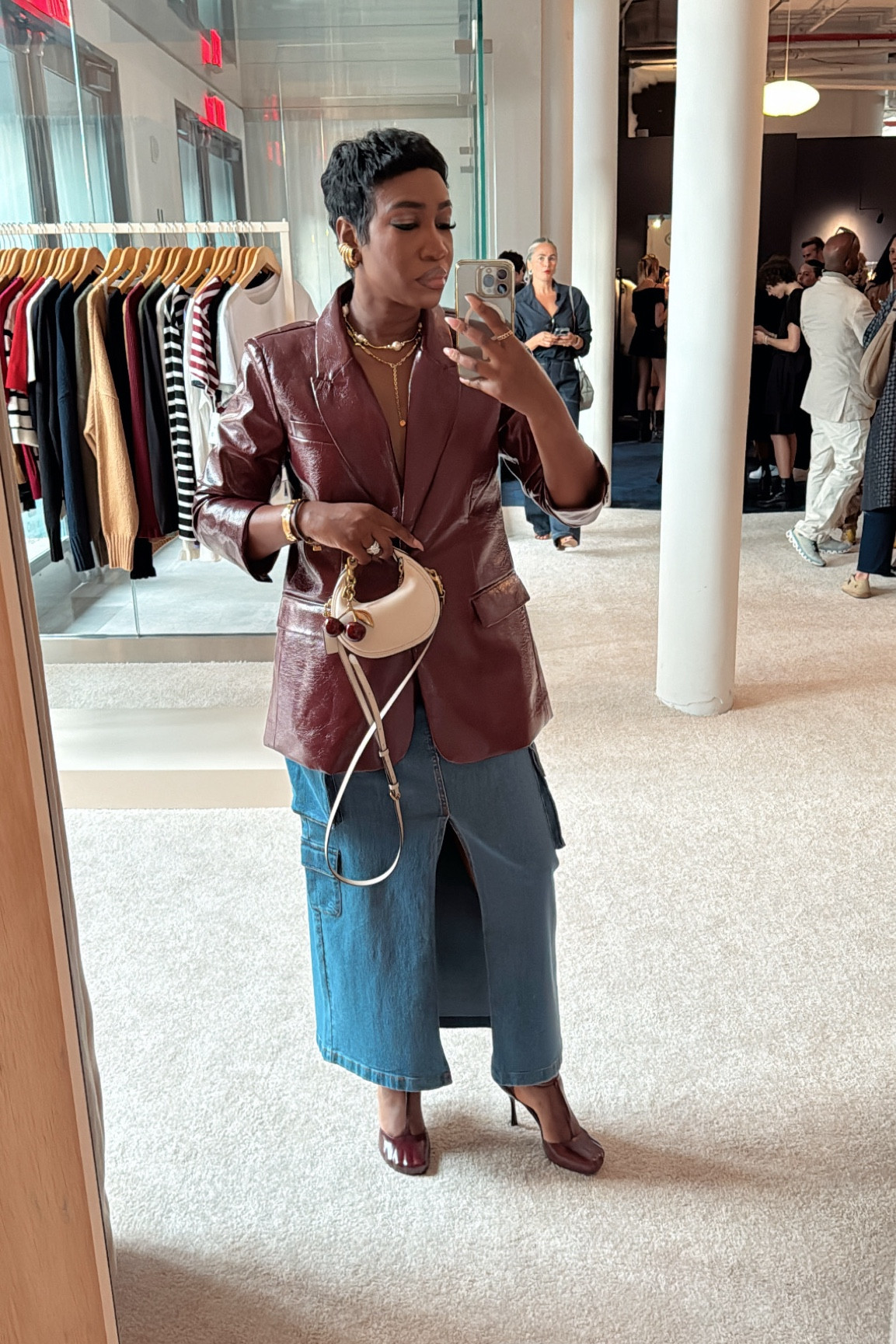 NYFW Day 2 outfit #1
Obsessed with this Walmart outfit I wore to the the Brandon Maxwell x Walmart Fashion pop-up.
• size large blazer
• size 6 skirt


#LTKStyleTip #LTKNYFW #LTKFindsUnder50