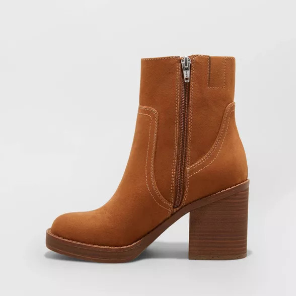 Women's Lilyan Platform Boots - Universal Thread™ | Target