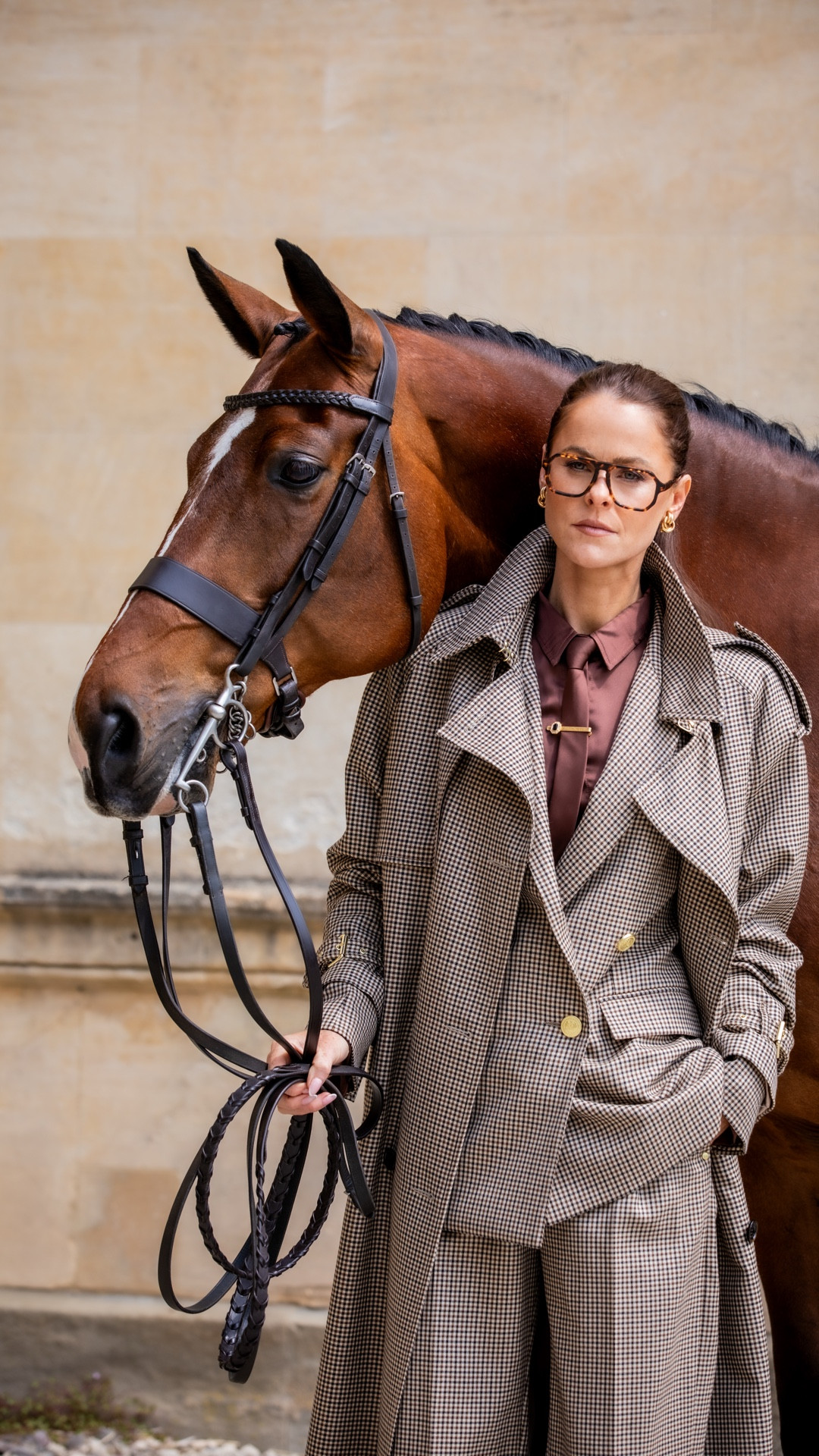 A modern twist on Timless tailoring - suited and chic for a day in the city.

I’m wearing: 

- Georgina Satin Shirt - Chocolate 
- High waisted straight trouser - Westminster Tweed 
- Belgravia Blazer - Westminster Tweed 

How would you style this look? 🤎

#britishluxury #hollandcooper #suitandtie #blazerstyling #whattowear #outfitinspo #blackfriday

#LTKuk #LTKautumn #LTKwinter