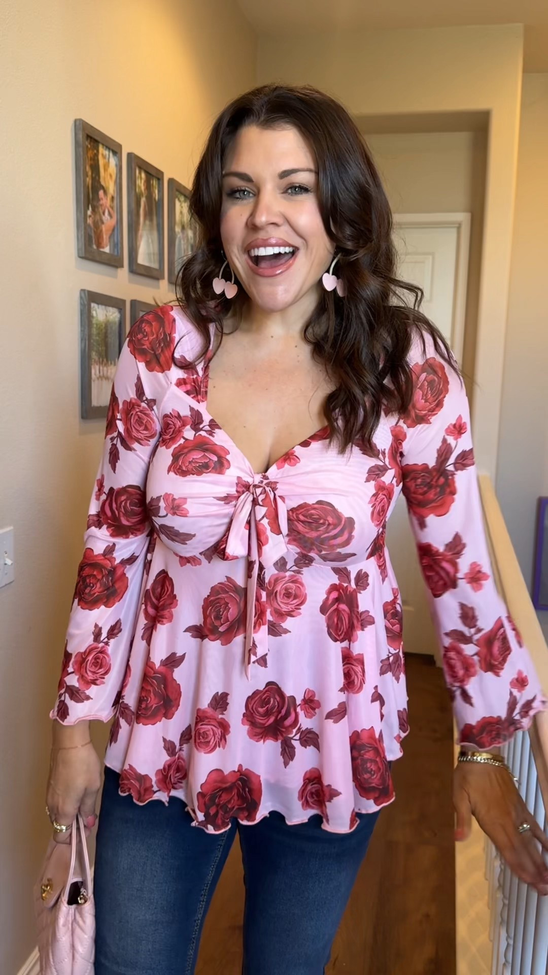 This floral top + jeans combo is my go-to when I want to feel cute but still comfy (and YES it’s midsize/plus size friendly). Add a little heel or a sneaker and you’re out the door 💕

 #DateNightOutfit #JeansAndAJeansTop #FloralTop #MidsizeFashion #PlusSizeFashion #CurvyStyle #OutfitInspo #OOTD #CasualChic #ElevatedBasics #NightOutLook #SizeInclusiveStyle #MomStyle #WeekendOutfit #AffordableFashion

#LTKgrwm #LTKSaleAlert #LTKMidsize