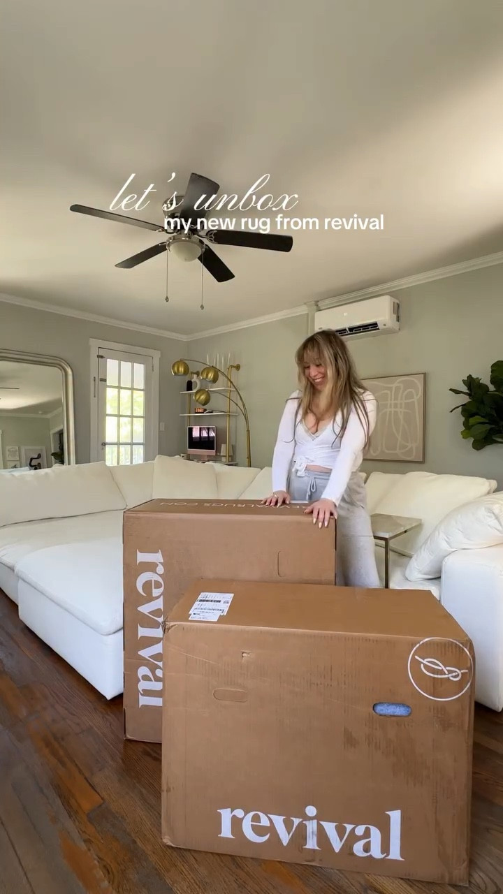 FINALLY found the ✨perfect✨ rug for my living room from @revival after YEARS of searching! Revival’s collection of affordable, high quality rugs made it SO hard to choose because so many were perfect for what I was looking for: neutral, versatile, cozy and soft underfoot… plus, WASHABLE. Totally transformed the space and brought it together just in time for the holidays! 

use my code 10OFF-STEPHANIEPERNAS for 10% off on your next order! 
#revivalrugs #revivalpartner 

#LTKHome