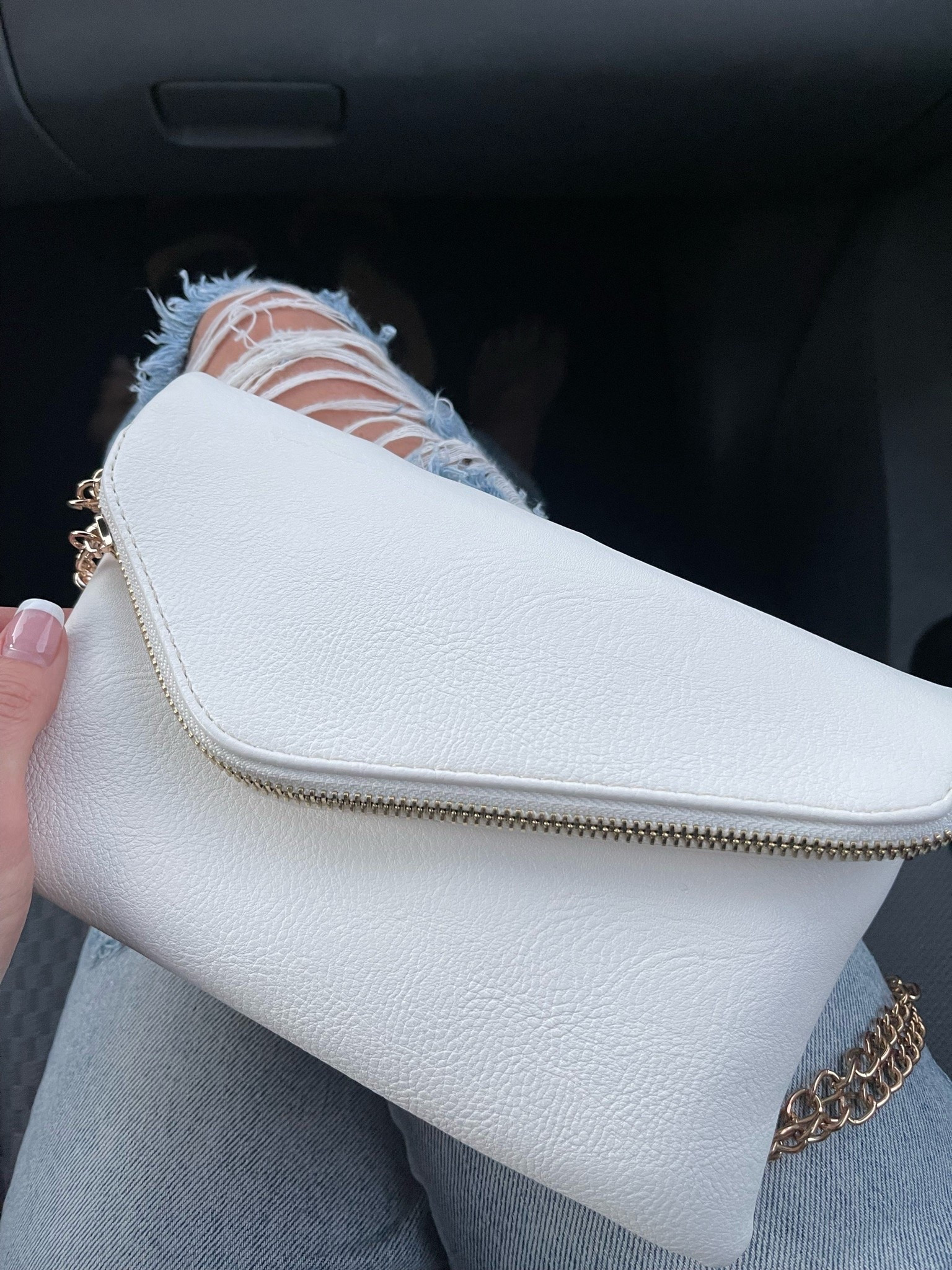 The perfect timeless clutch

#LTKWedding #LTKootd #LTKOver40