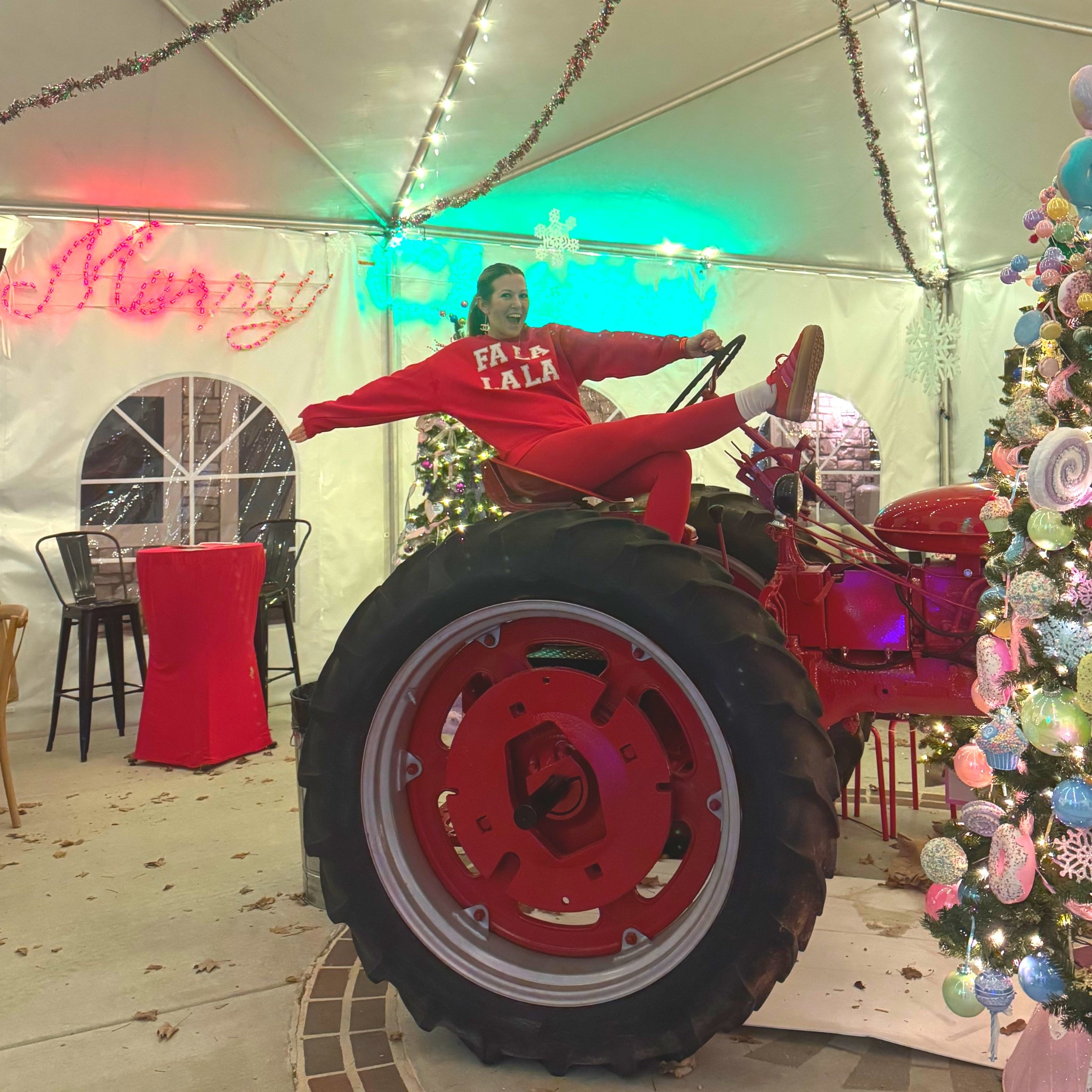 Casual Christmas outfit  

#LTKHoliday #LTKSeasonal #LTKActive