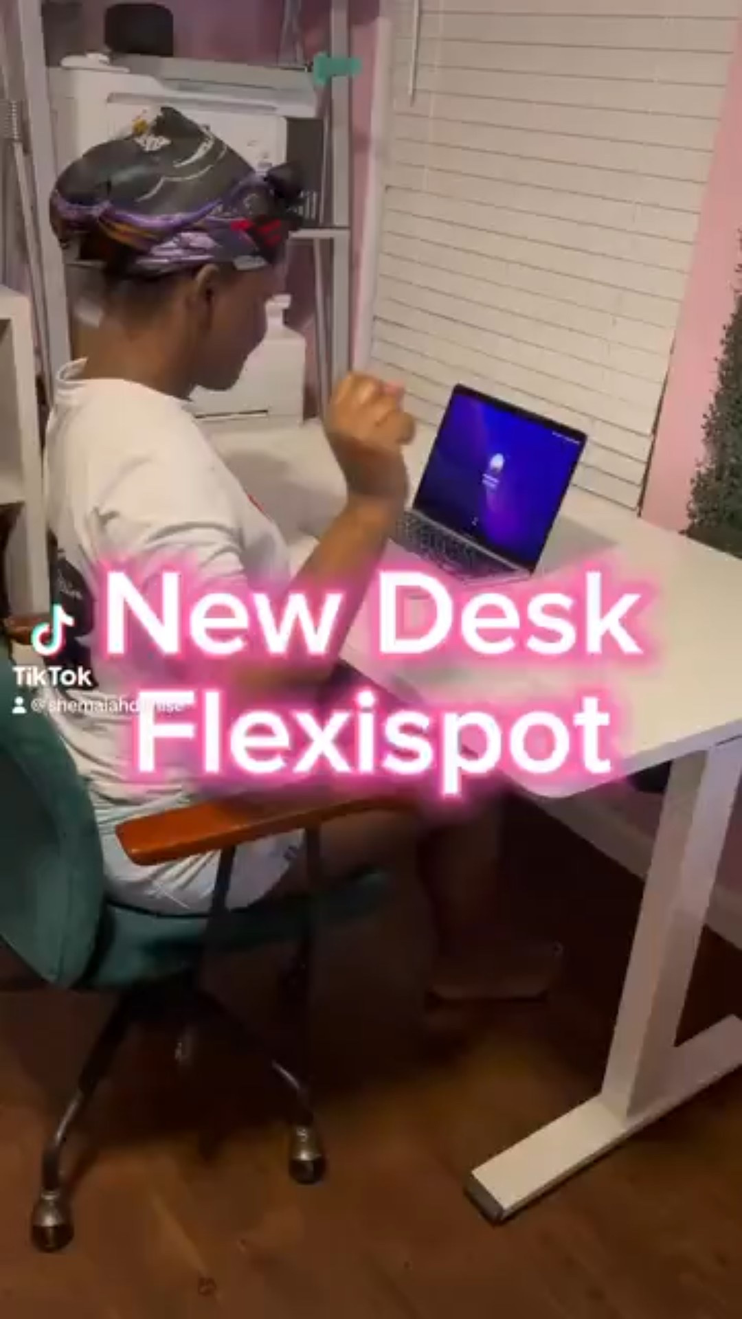 Adjustable desk assembly #amazonfinds #school #officefinds #desk

#LTKFamily #LTKHome