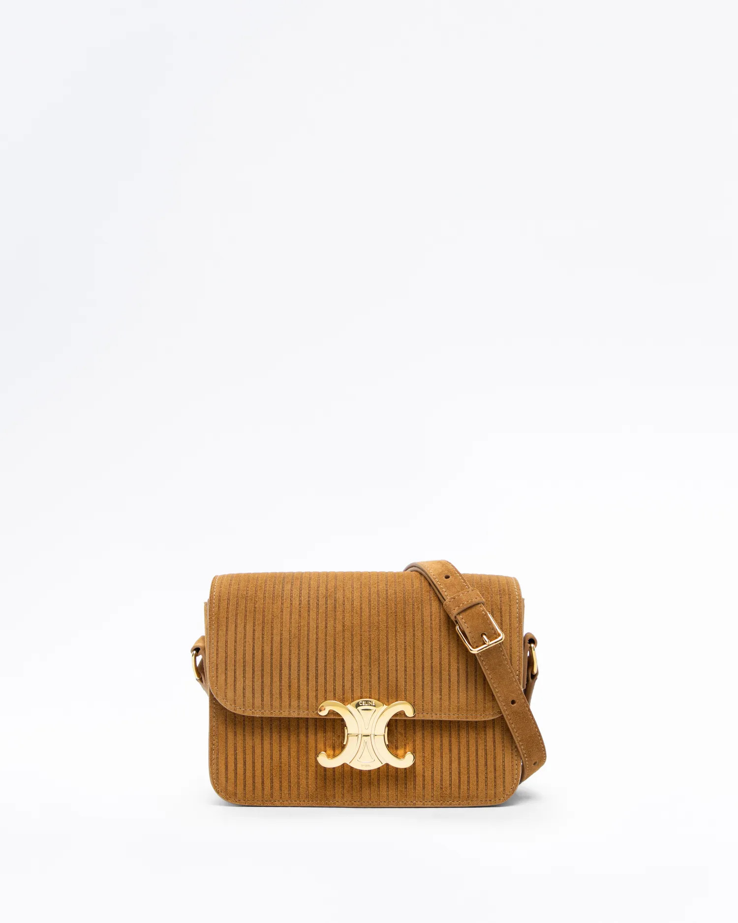 HomeHow It WorksClub PerksApply nowMerch Shop | Vivrelle