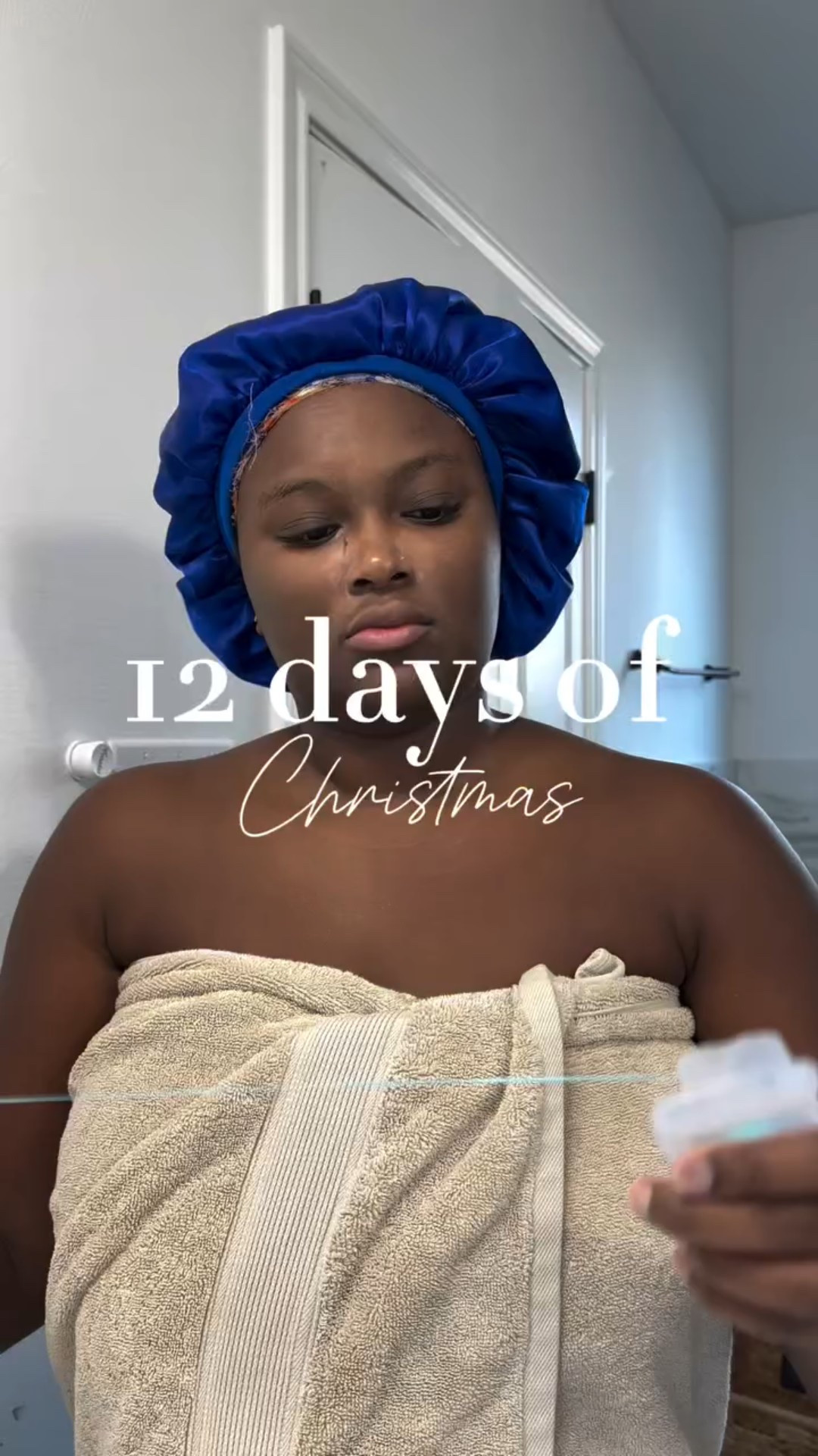 day 3 of 12 days of christmas! today was pretty chill, i’m sorry when it’s freezing outside, I don’t like to go nowhere!! got some eoy appts out the way & then finished some decorating. one of our favorite weekly things to do as a family is go to our local library, so that’s what we did today and then had dinner at @tradesdeli - our first time but it did not disappoint!

#dallasinfluencer #thingstodoindalls #vlogmas #dayinthelife