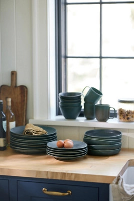 The Jasper Portuguese Dinnerware Bundle | Anthropologie (US)