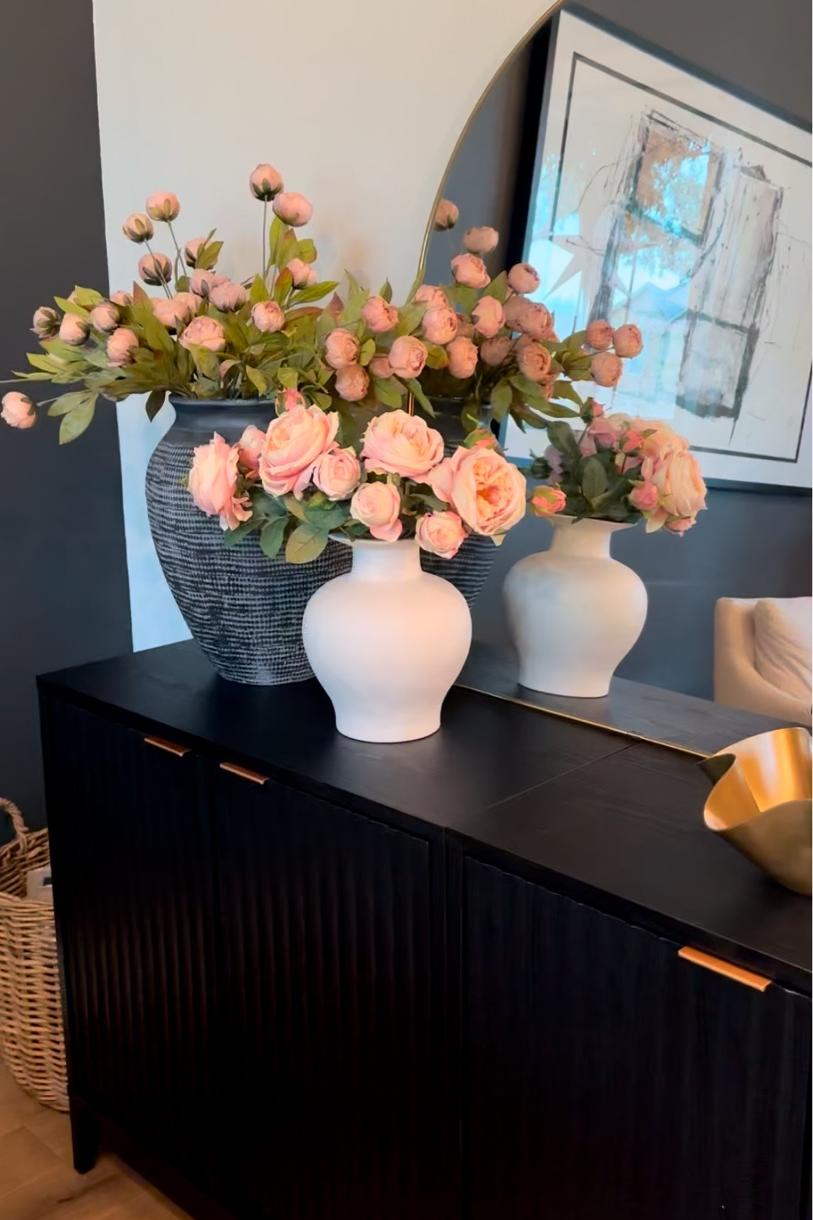 Anyone else still have Christmas decor up? Hoping to tackle tomorrow but just keep rearranging these Soring stems in the meantime 🌸

#LTKSeasonal #LTKHome