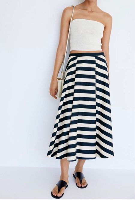 Black and white striped midi skirt 

#LTKfindsunder50 #LTKSeasonal #LTKstyletip
