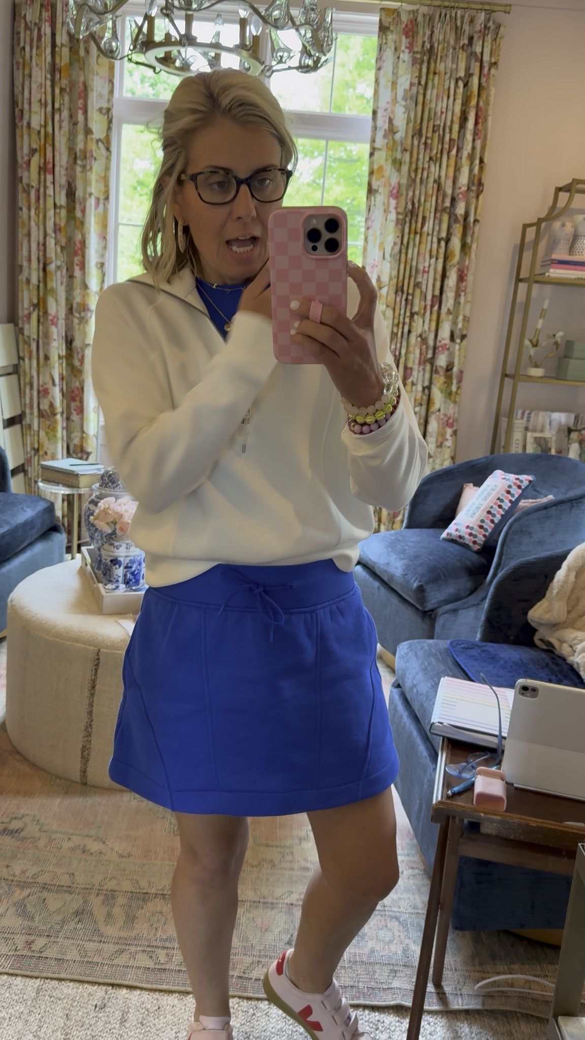 Do I look Christmas? Ha… Christmas with the fam post baseball game! Ha

S tank
Xs half zip
S skort
8 sneakers
+ my fav shoes 

Code MIXANDMATCHMADNESS for 10% off loopy
Code CATHERINExSPANX for 15% off + free shipping on 1st order
Code CATHERINE20 for 20% A+B

#LTKdayinmylife #LTKootd #LTKOver40