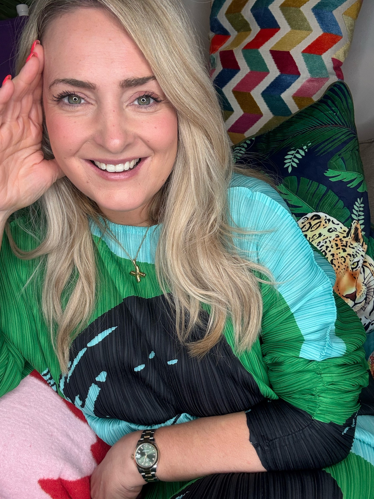 Want waves but not curles? Shop my waving wand here! 😍