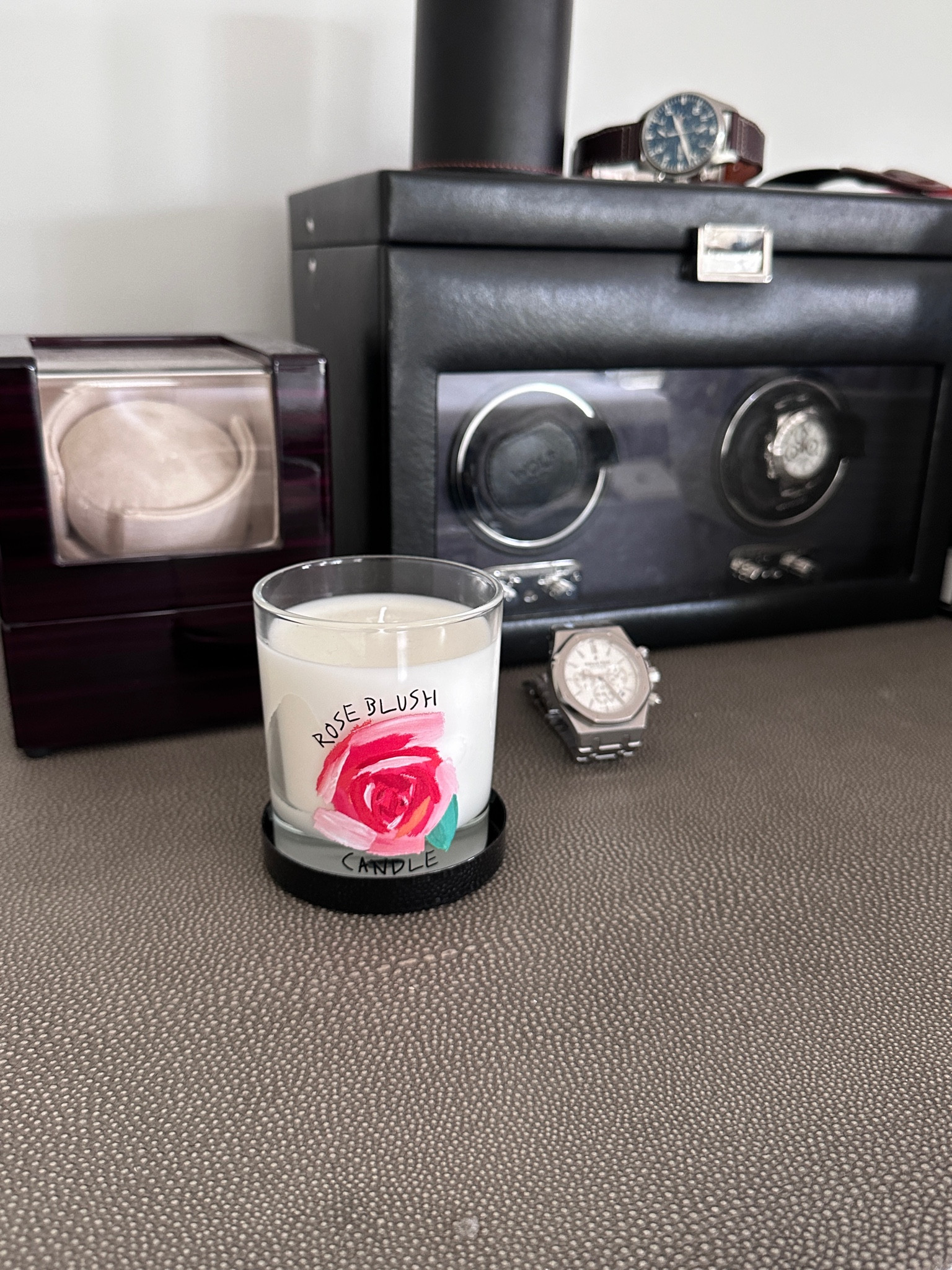 Watch winders and candles. 



#LTKGiftGuide #LTKHome #LTKStyleTip