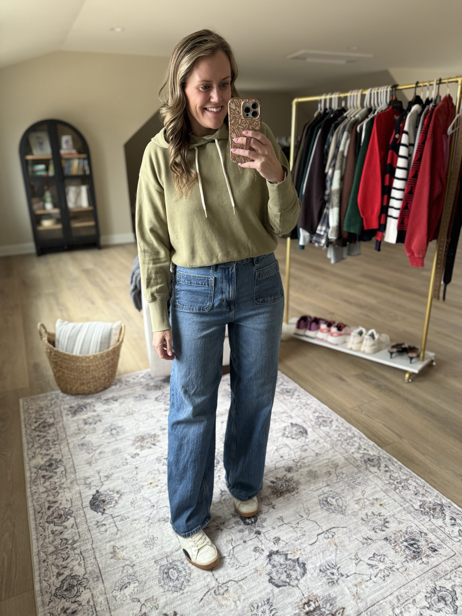 Valentine’s looks from Walmart! 
Sweater 
Cardigan 
Athletic pants
Denim 


#LTKmomlife #LTKootd #LTKgrwm