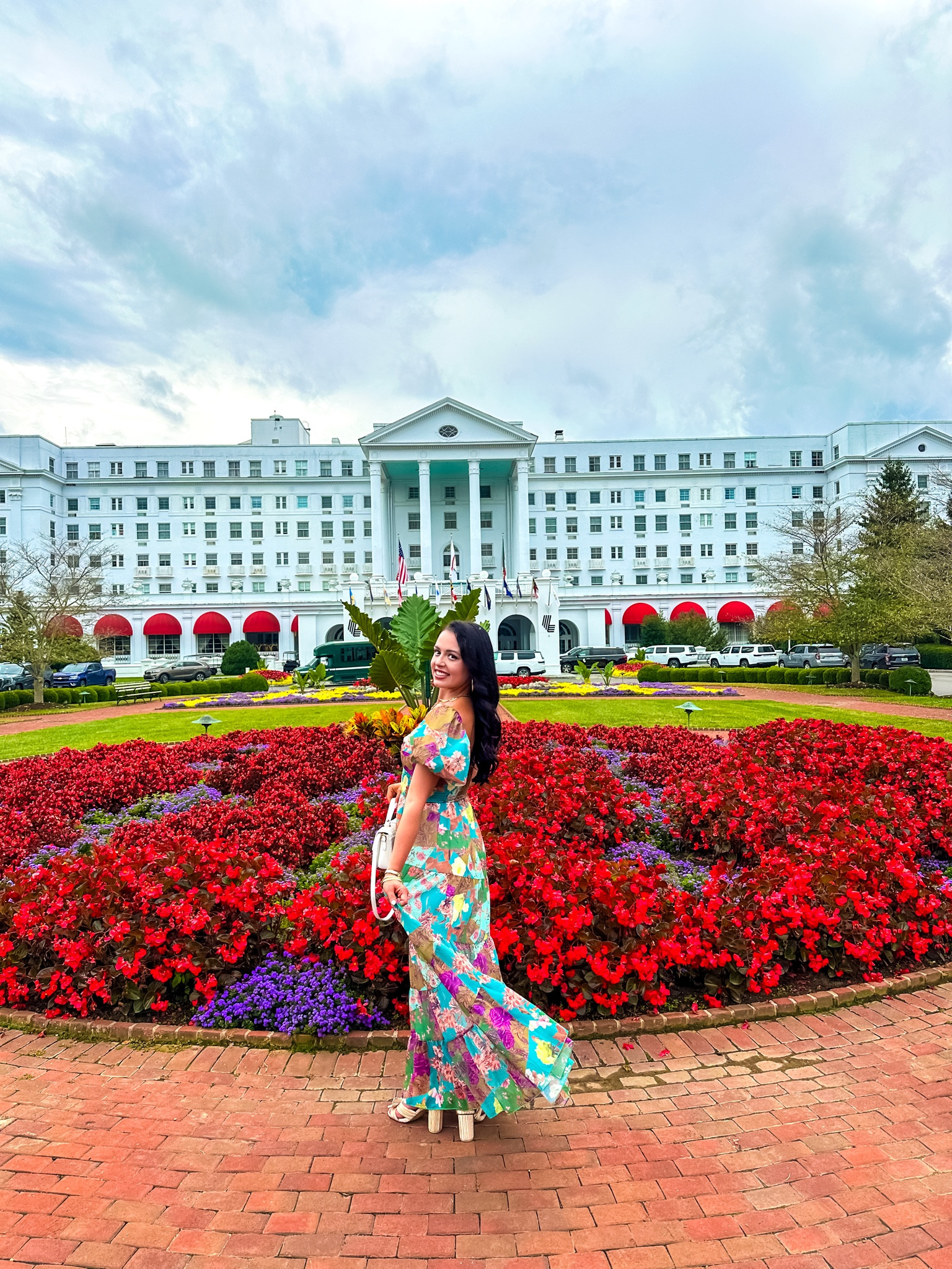 Under $45 amazon floral fall maxi dress (small, 5+ colors), under $45 amazon bow heels (tts), under $20 amazon rattan purse #founditonamazon 

#LTKFindsUnder50 #LTKFallSale #LTKSaleAlert