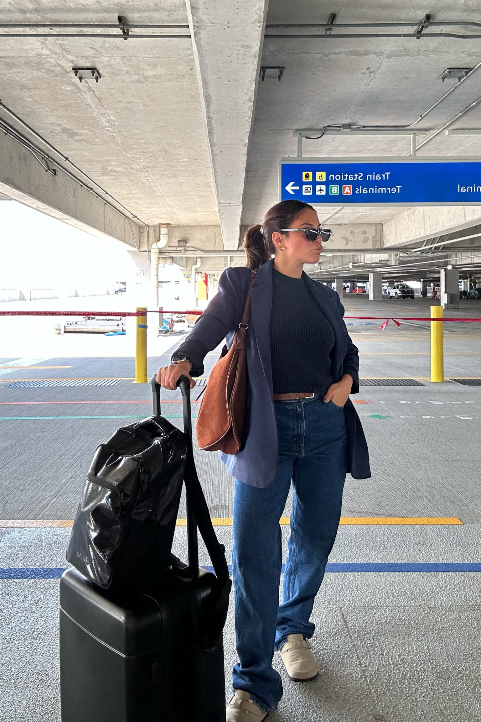 Abercrombie is THAT girl for cute work fits 🤍 

#LTKWorkwear #LTKFindsUnder100 #LTKStyleTip