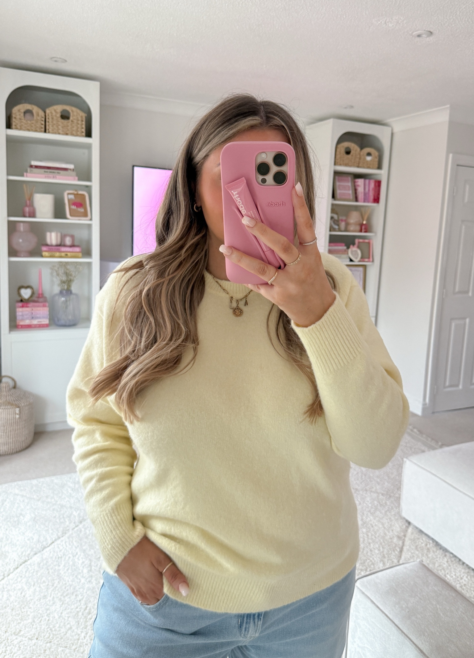 Uniqlo jumper size xl jeans size 18 yellow spring look 

#LTKuk #LTKspring #LTKeurope