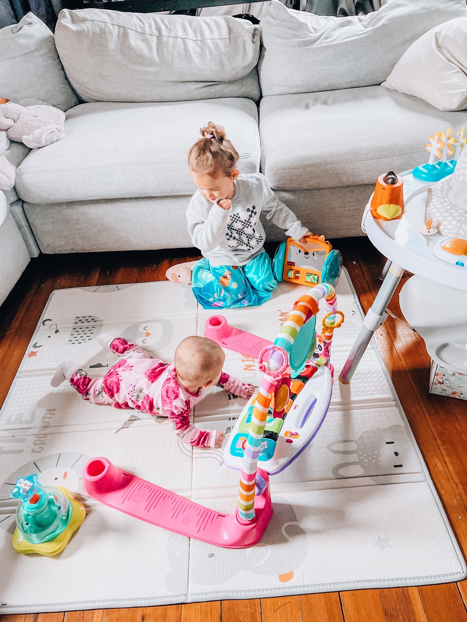 Make tummy time easier with these baby toys!
#babytoys #tummytime #music #piano #crawlmat

#LTKkids #LTKbaby #LTKHolidaySale