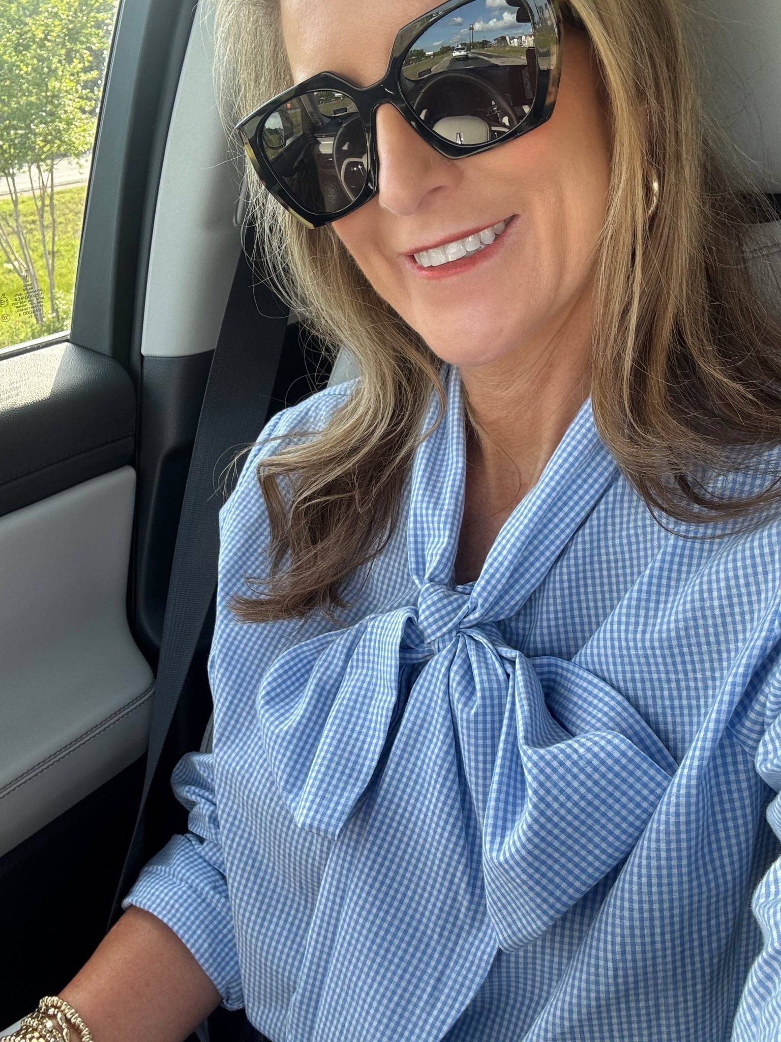 When the top is ✨precious✨
but the day kicked my a$$…
this is my one and only shot. Comes in so many cute colors  

Wearing a medium but should’ve done a small  
Not pictured. Amazon white jeans TTS but a nice comfy oversized fit.  
Better luck next time on showing you the full outfit! 

#LTKWorkwear #LTKOver40 #LTKootd