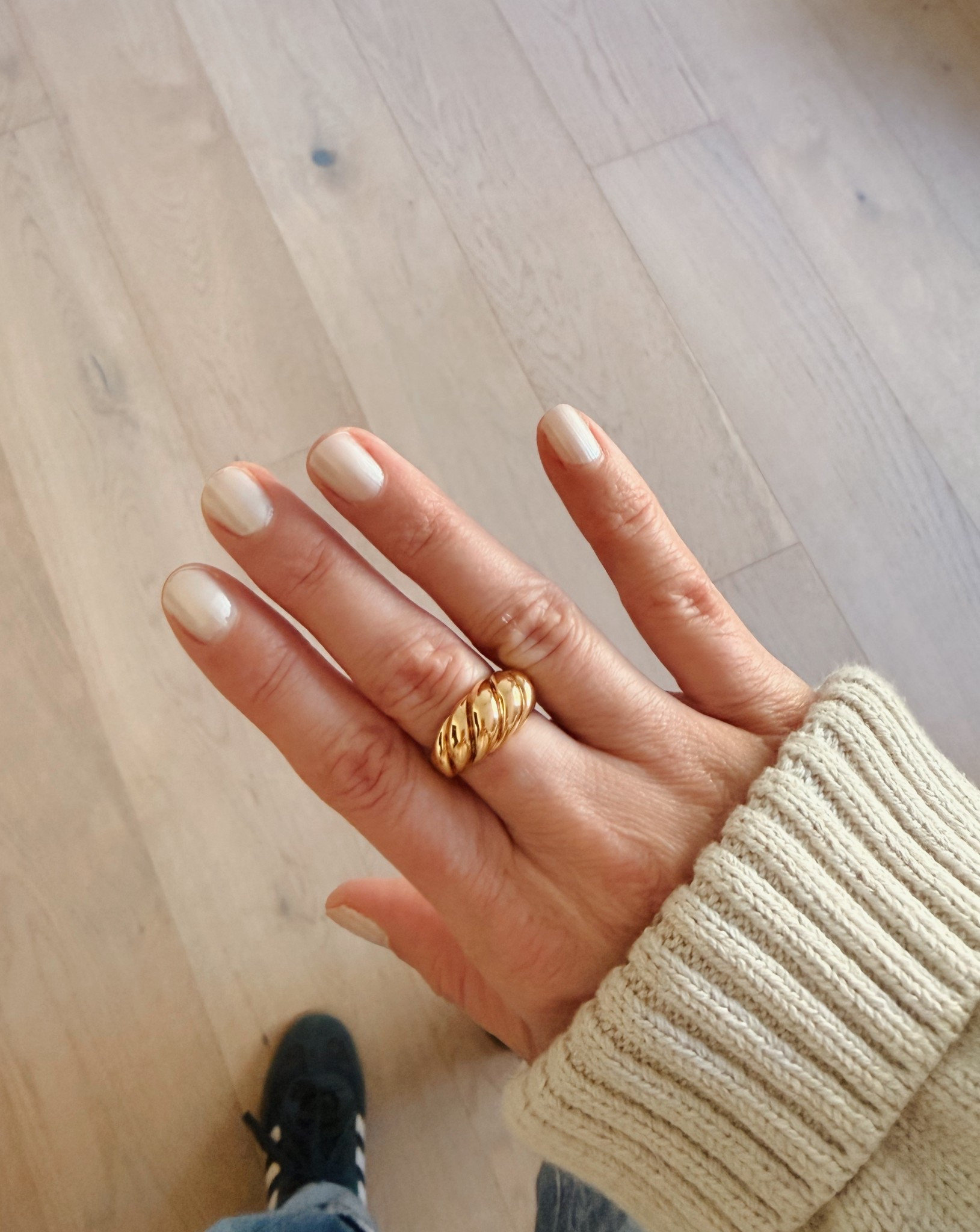 Obsessed with this ring and white nails for winter. This white chrome color is perfect for at home manicures. Would also be great for bridal events!! 

#LTKootd #LTKdayinmylife