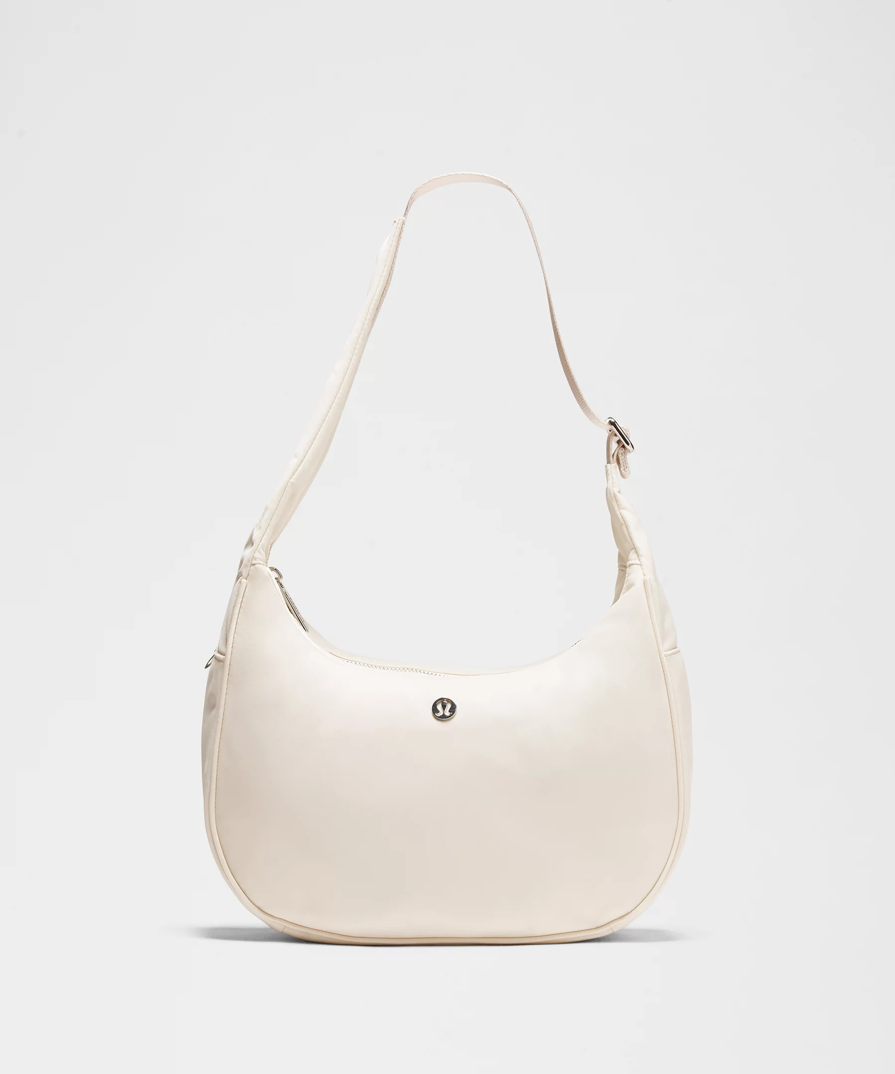 City Essentials Shoulder Bag 4L | lululemon (CA)