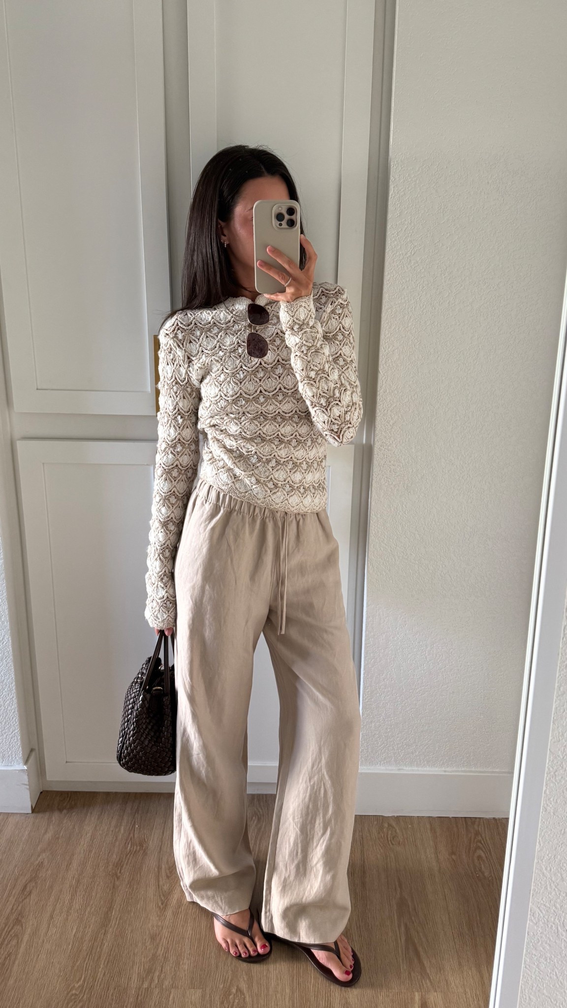 I’m 5’7” wearing a size small in the linen pants and small in the sweater! 

#LTKootd #LTKSeasonal