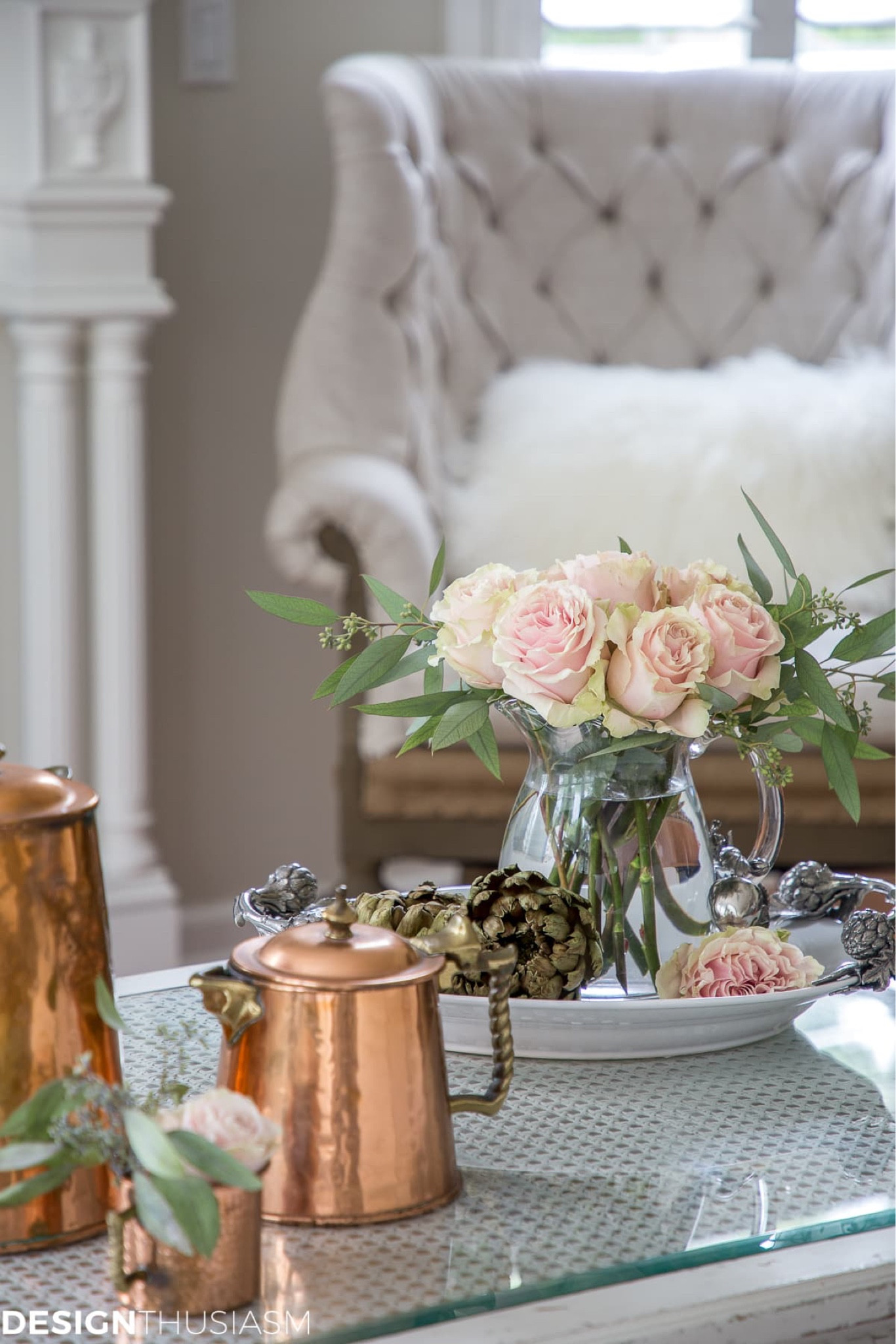 Easy ways to decorate the living room to add touches of fall! 

#LTKstyletip #LTKSeasonal #LTKhome