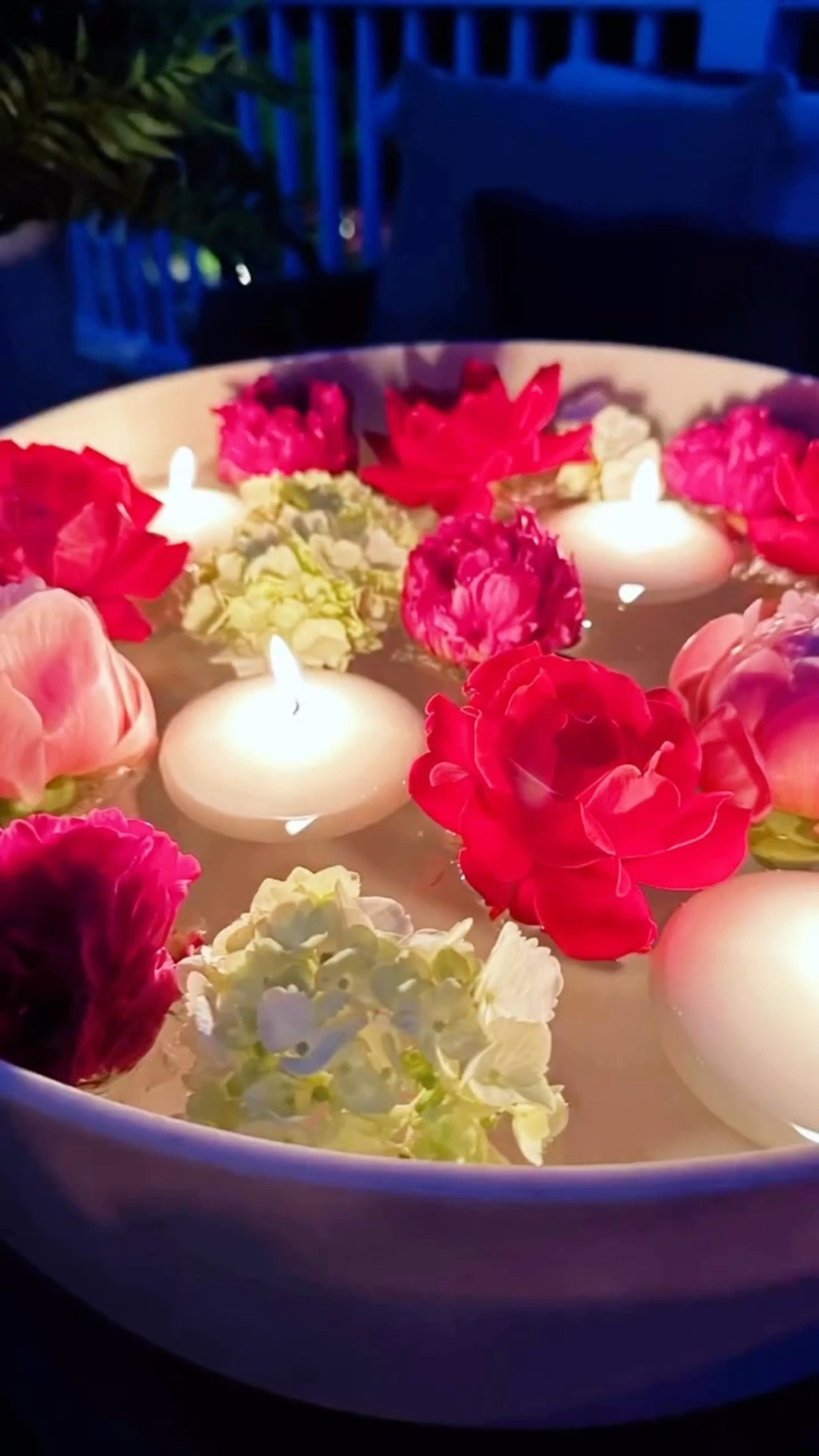 Bubble Wrap Floral Arrangement for Summer 🌺 Create a stunning floating flower centerpiece that’s perfect for summer gatherings! This eye-catching floral and candle display features a clever bubble wrap skirt to add a touch of elegance to your table. Simply trim a piece of bubble wrap, fold it over, cut a small opening for your flower stem, and place it in water. It's a fun and unique way to brighten up any summer event!

TIP: Ensure your bubble wrap piece is slightly smaller than the bloom’s width for a discreet look, and remember, heavier flower heads require a larger skirt for balance!

#LTKParties #LTKSeasonal #LTKHome