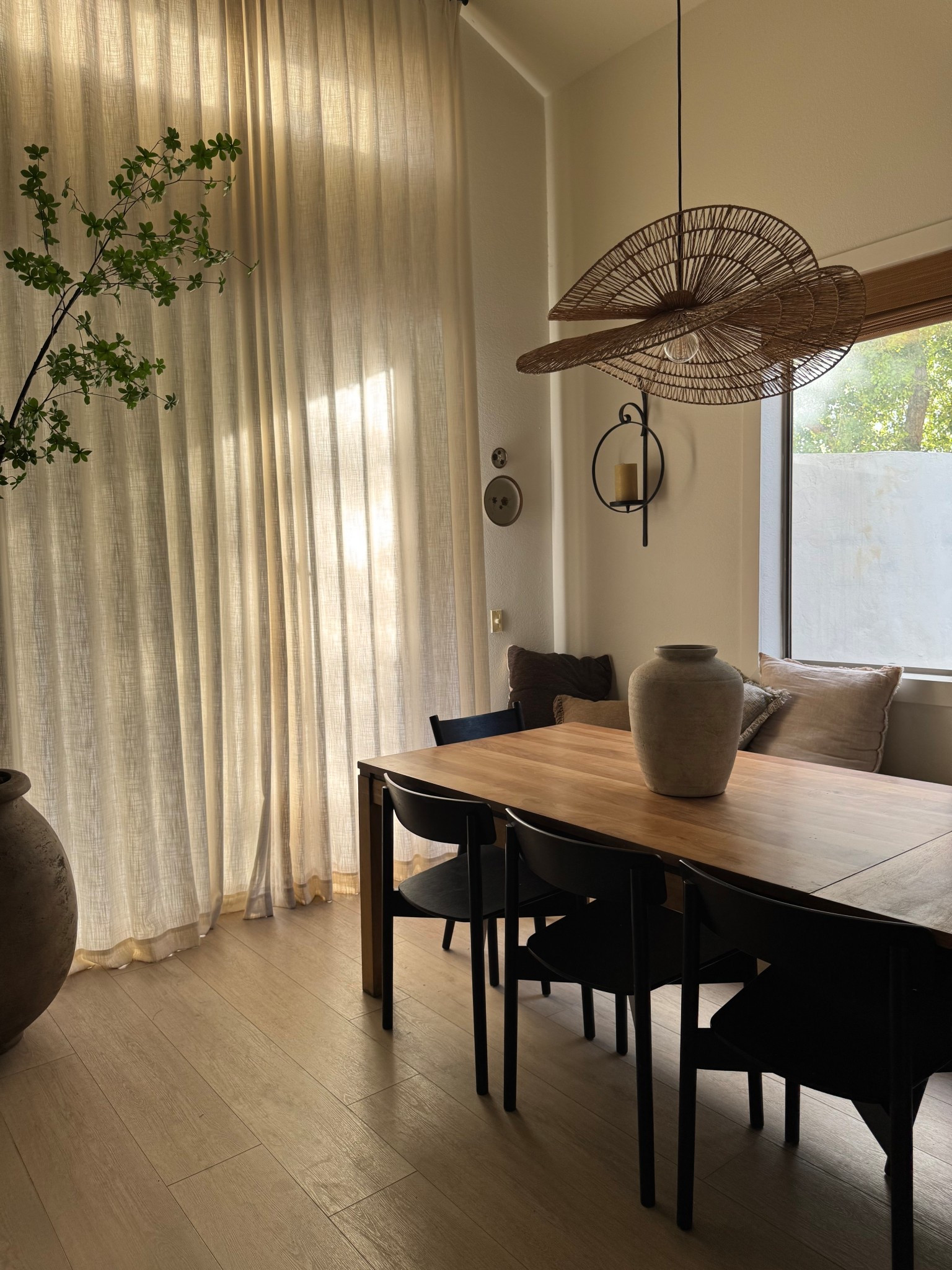 Our kitchen table at sunset. 🌅 

#LTKHome #LTKdayinmylife #LTKSaleAlert