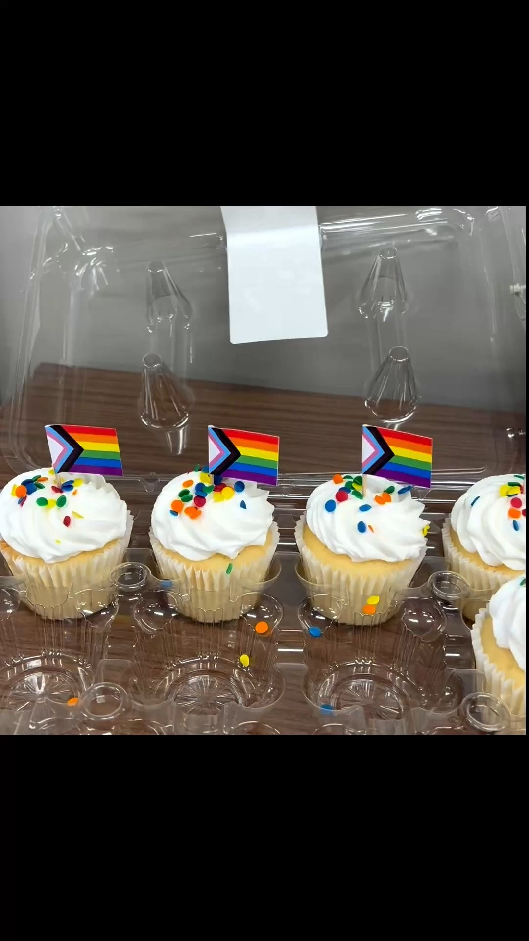 On Saturday they had cute Pride Cupcakes 🧁 at work @Target They were so good 😊 🏳️‍🌈 🏳️‍⚧️

#LTKstorytime #LTKfoodie #LTKvlog